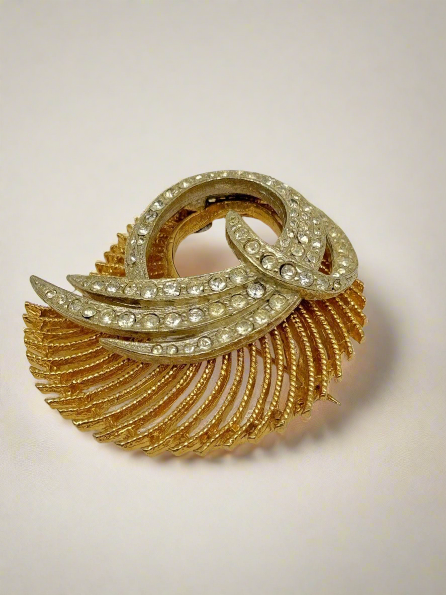 Vintage BSK Clear Rhinestone Gold Tone Swirl Brooch 50s STYLE Estate Find