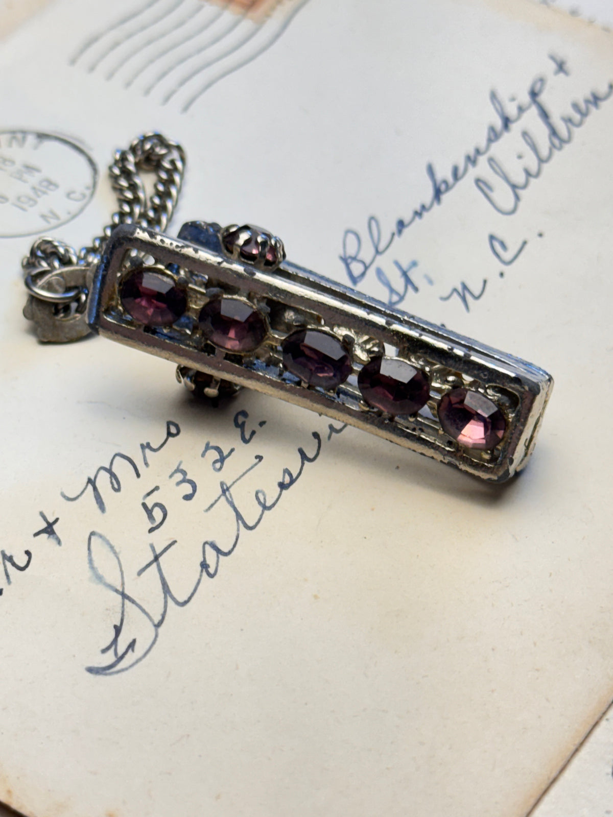 Purple Rhinestone Glove Clip Silvertone Vintage Purse Chain Handbag Holder 2” x 1”