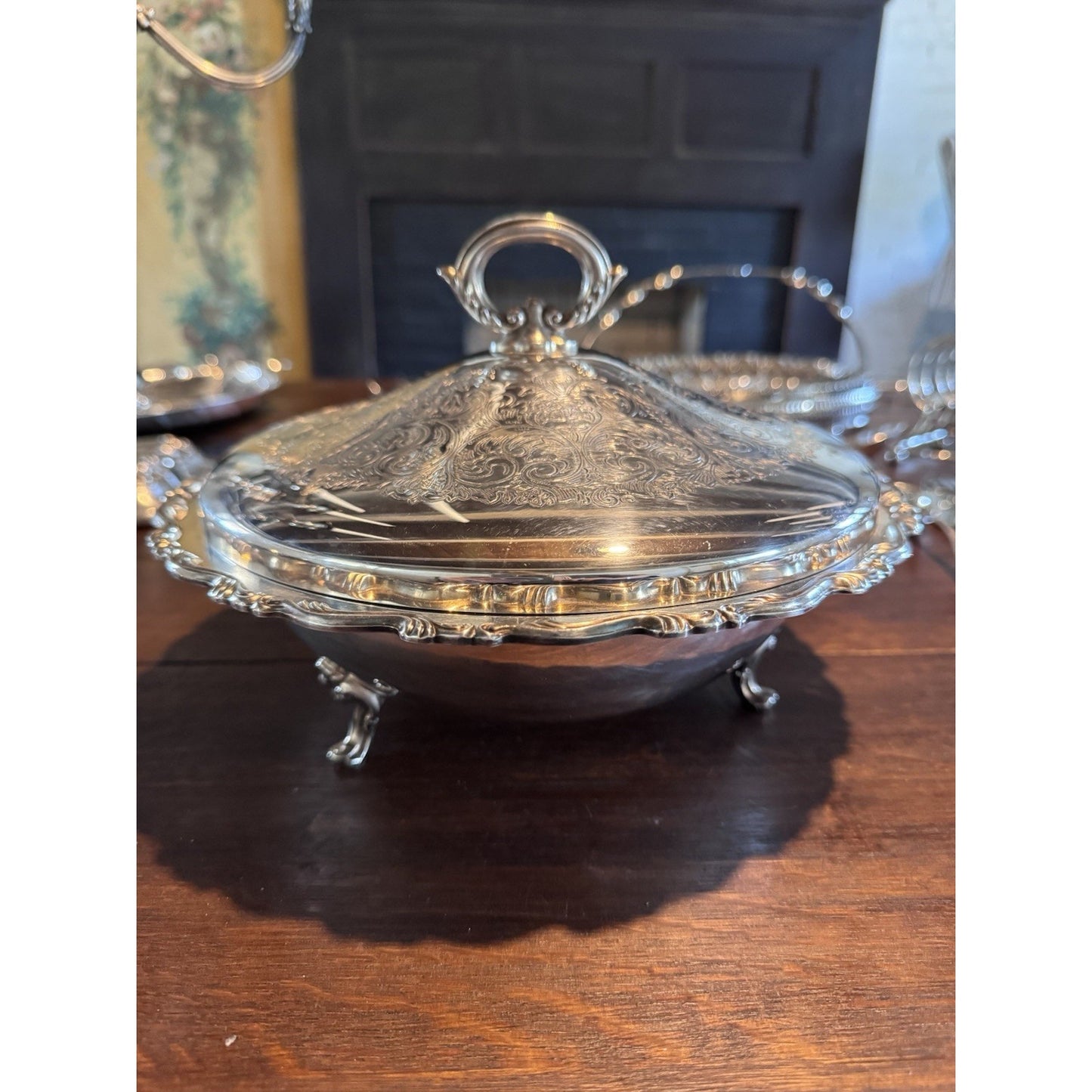 Silverplate Footed Bowl WM Rogers Covered Serving Dish Pyrex 1.5 Qt VINTAGE