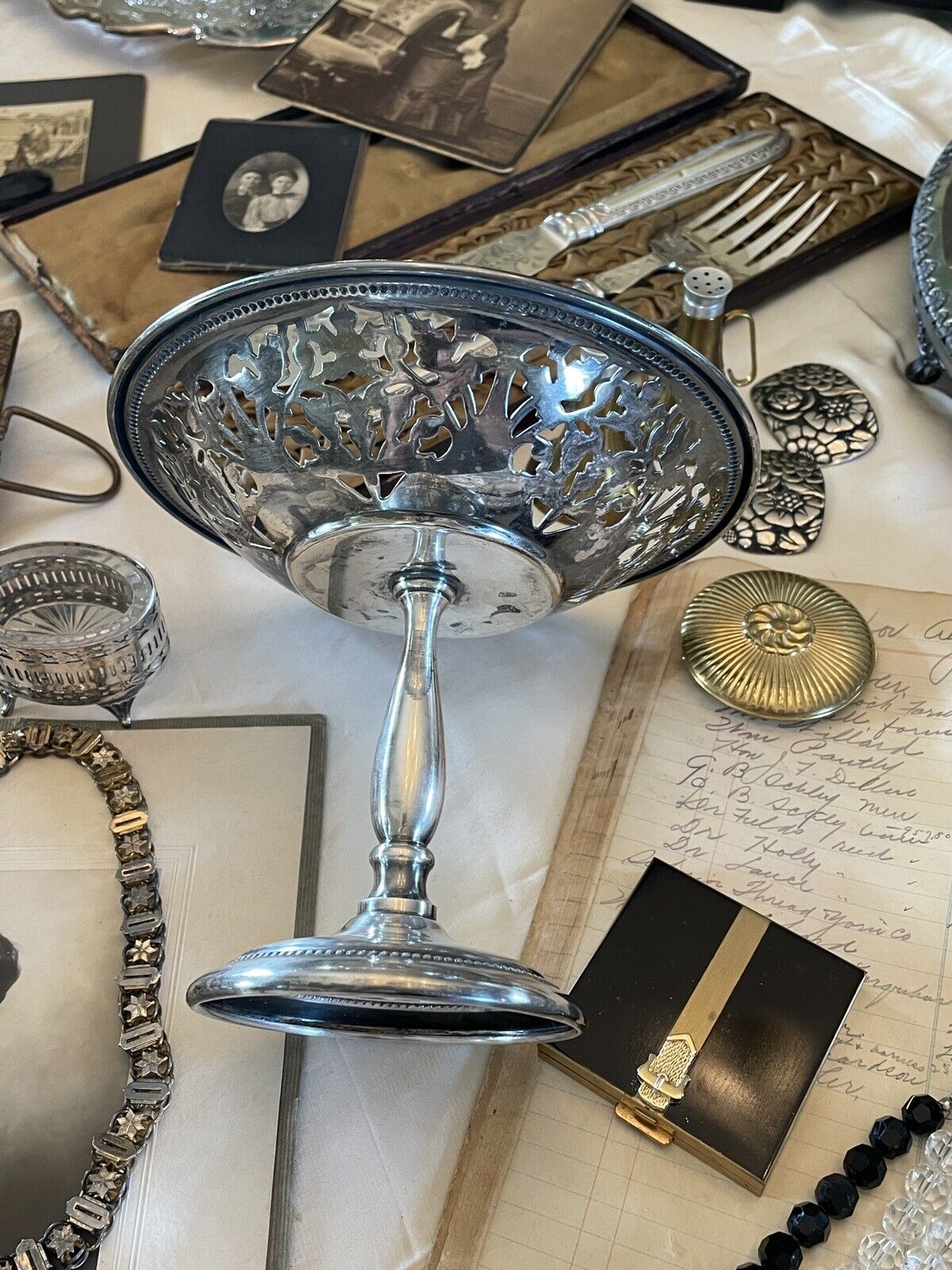 Vintage Sheffield Silverplate Footed Reticulated Bonbon Dish Grapes & Vines