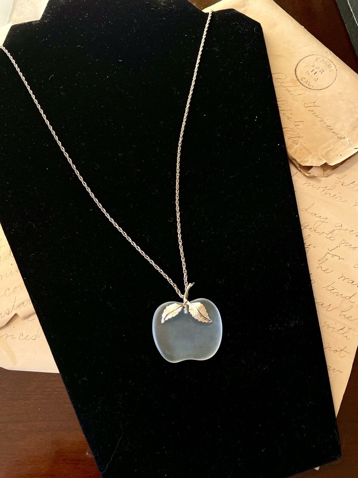 Goldtone Art Glass APPLE Pendant Ca. 27” Chain VINTAGE Signed AVON