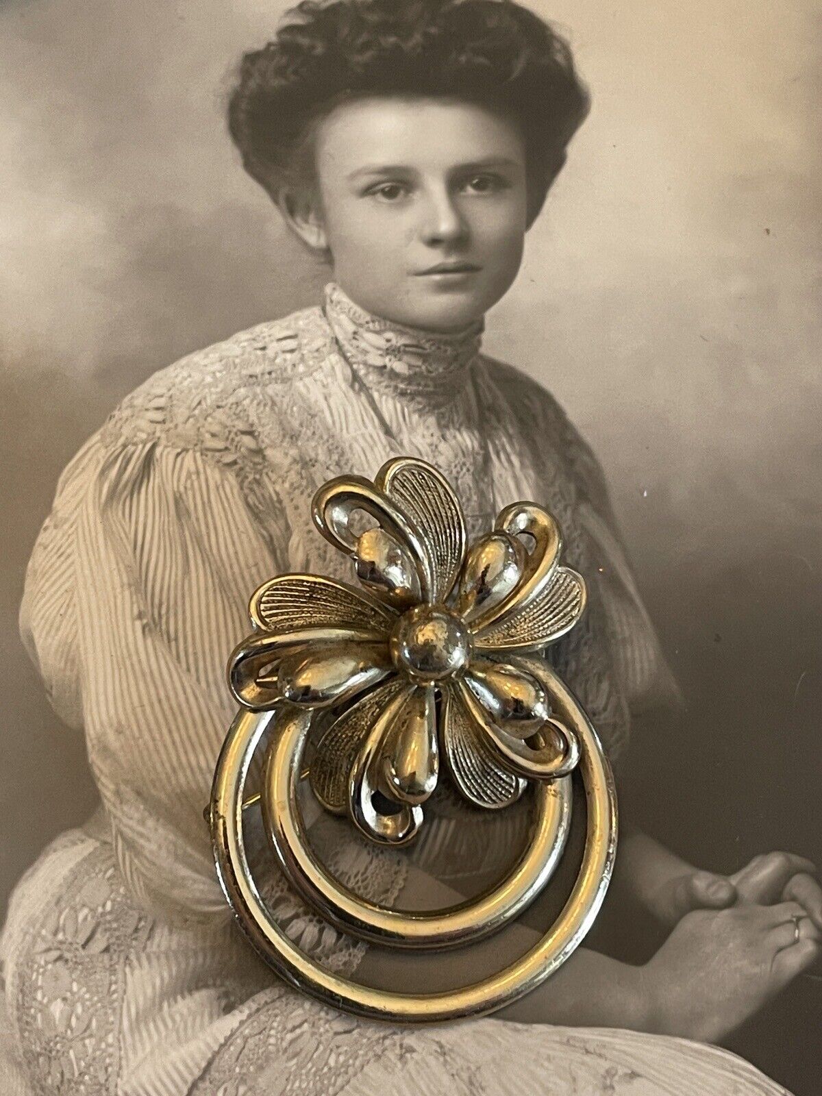 Vintage Goldtone Flower With Rings Brooch