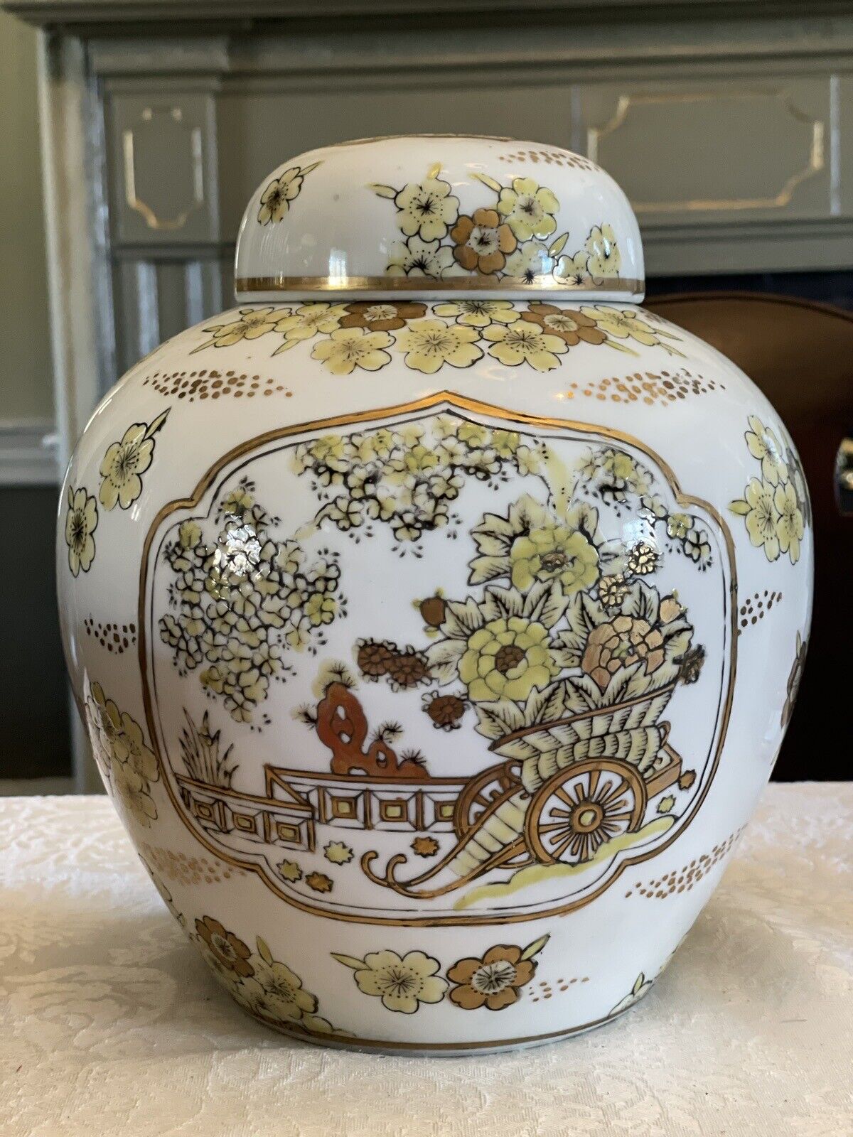 Vintage Japan Gold Imari Hand Painted Wagon/Yellow flowers Vase/Jar Porcelain 9”
