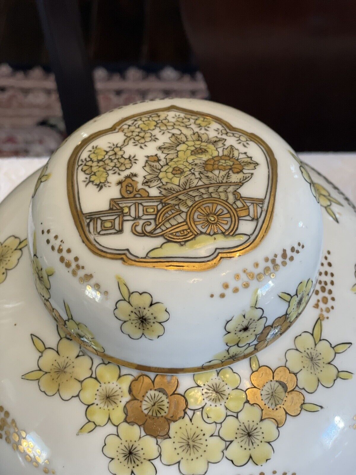 Vintage Japan Gold Imari Hand Painted Wagon/Yellow flowers Vase/Jar Porcelain 9”