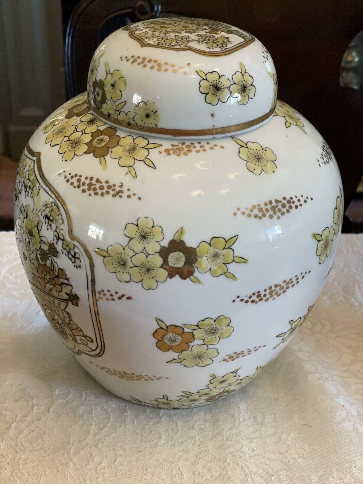 Vintage Japan Gold Imari Hand Painted Wagon/Yellow flowers Vase/Jar Porcelain 9”