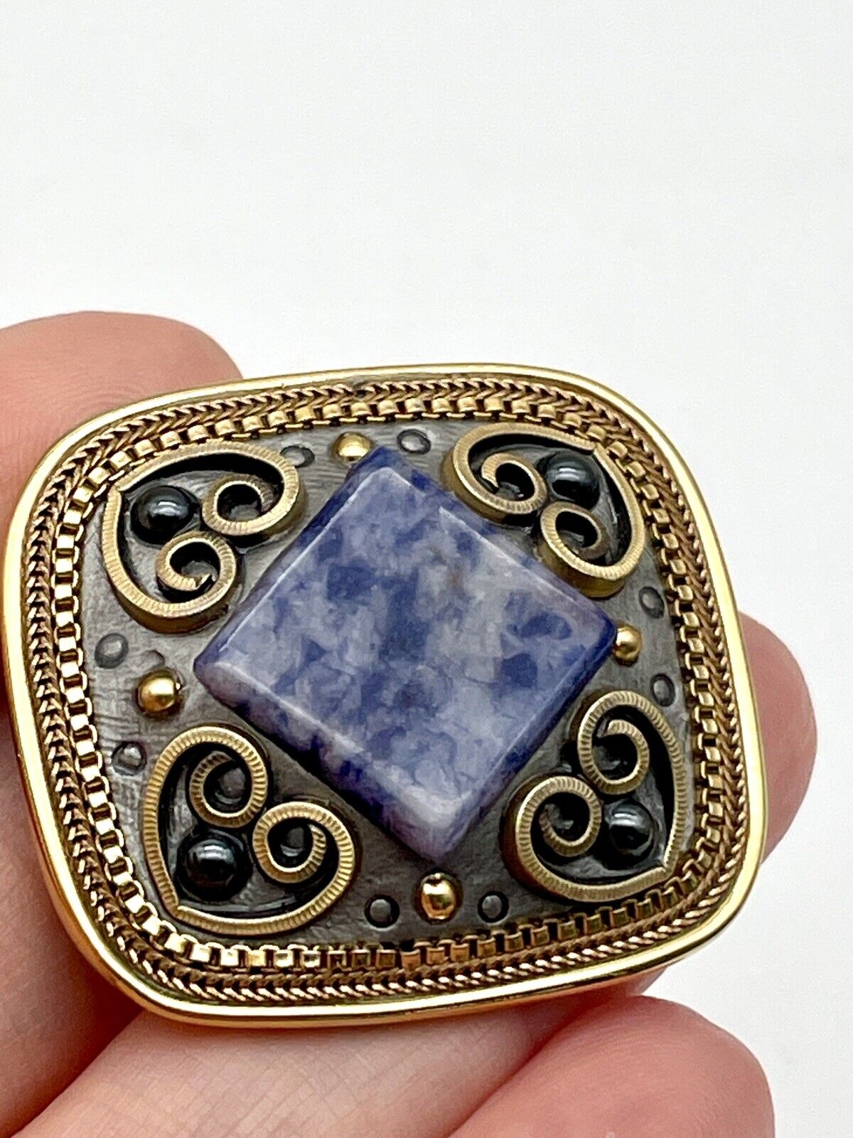 Vintage Michal Golan Signed Gold Tone Brooch w/Sodalite Heart Design