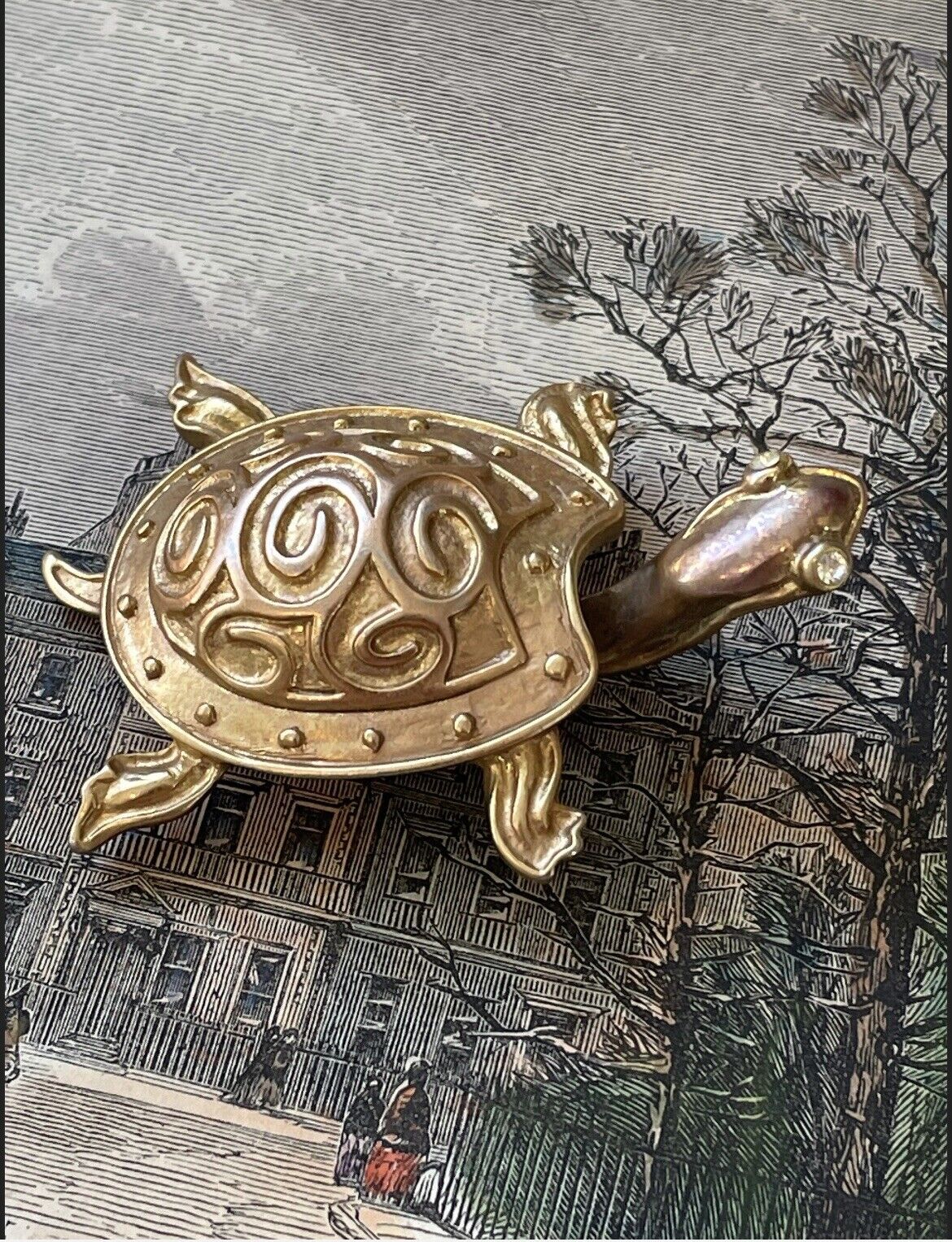 Vintage Turtle Trembler Brooch Goldtone 80s Fun Jewelry
