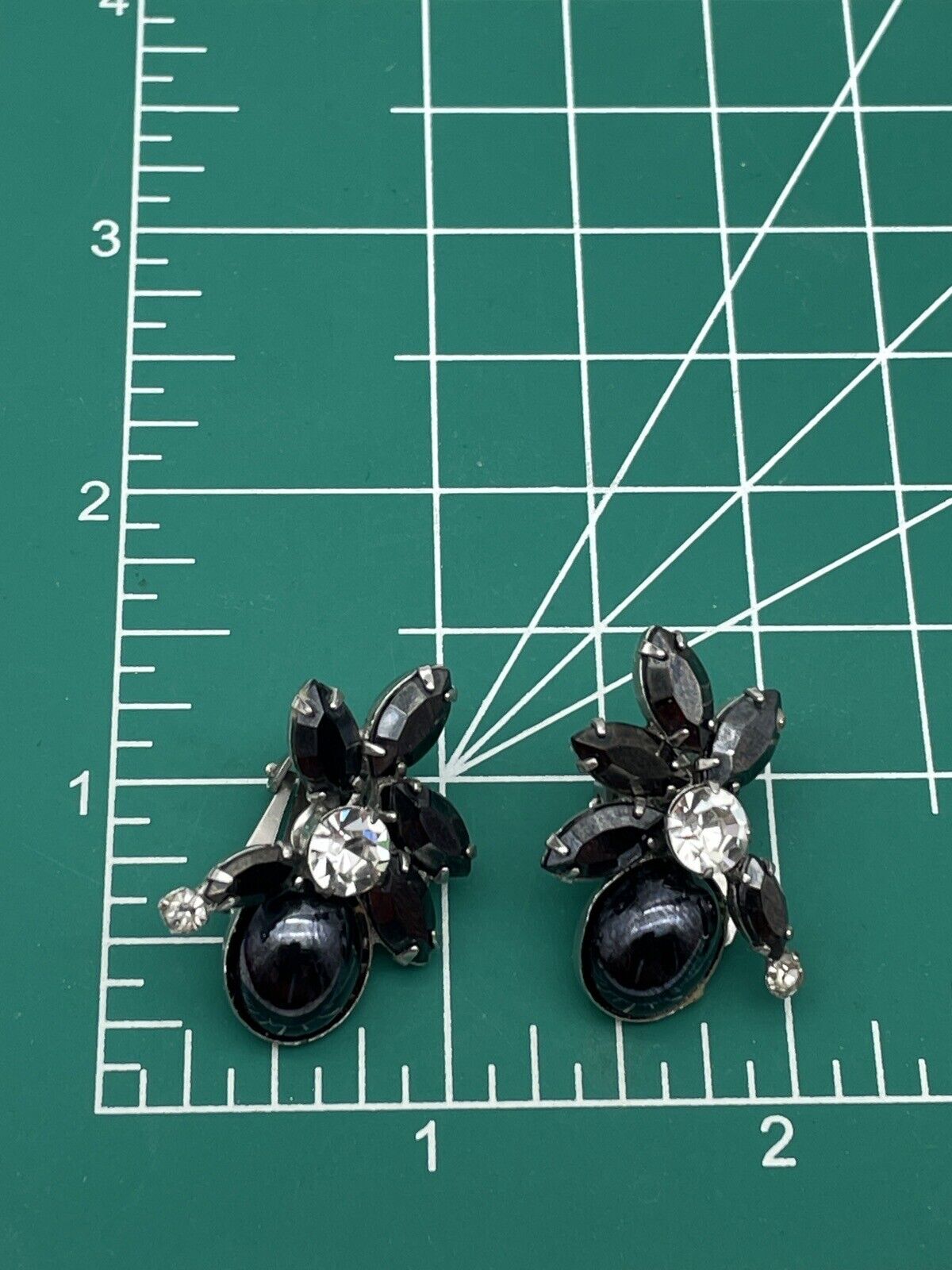 Vintage Black Rhinestone With Clear Stone Accent Clip On Earrings
