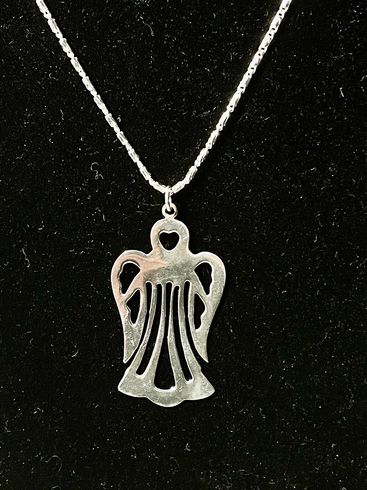 ANGEL Heart Pendant Sterling Silver 925 Openwork 2” & Unmarked Chain 12”