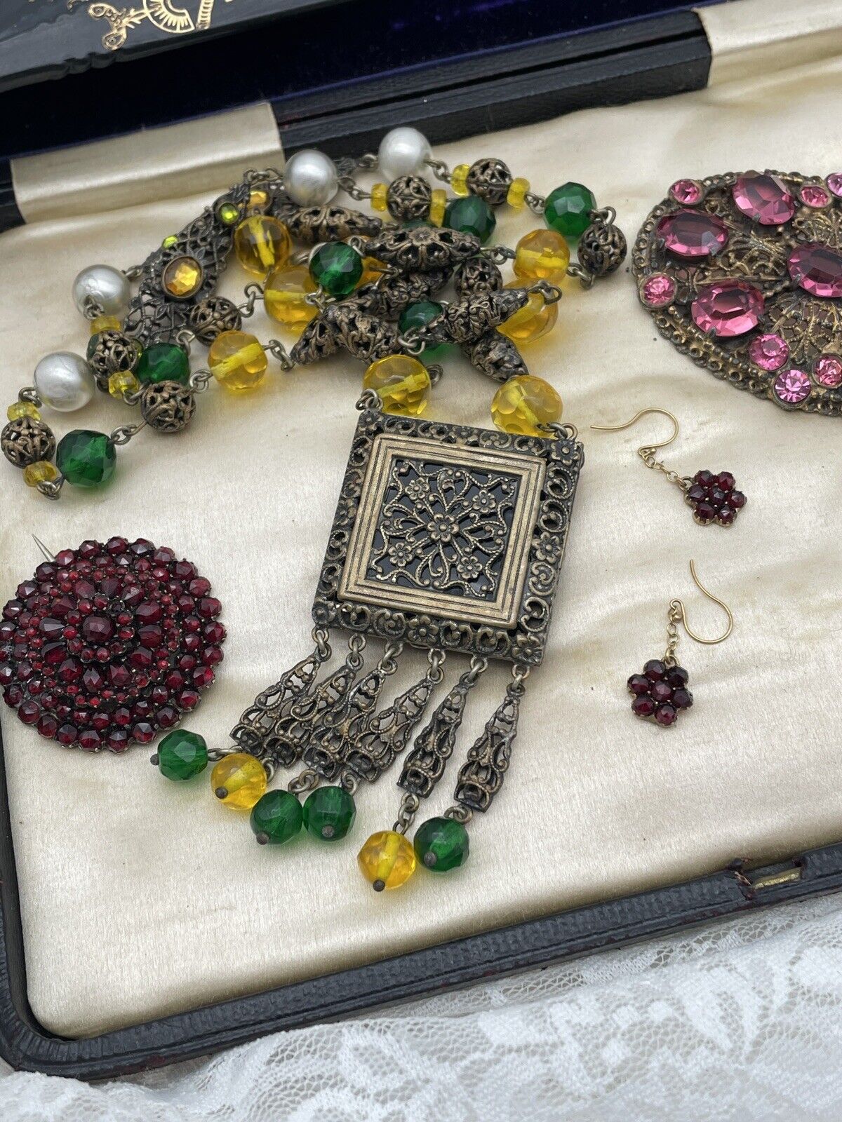 VTG Czech STYLE Drop Pendant Hidden Locket Necklace Rhinestone Faux Pearl LONG