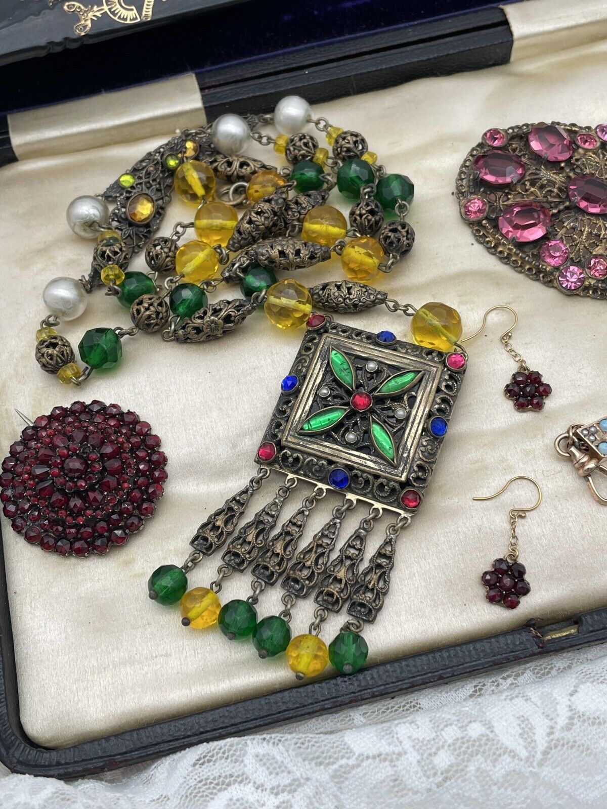VTG Czech STYLE Drop Pendant Hidden Locket Necklace Rhinestone Faux Pearl LONG