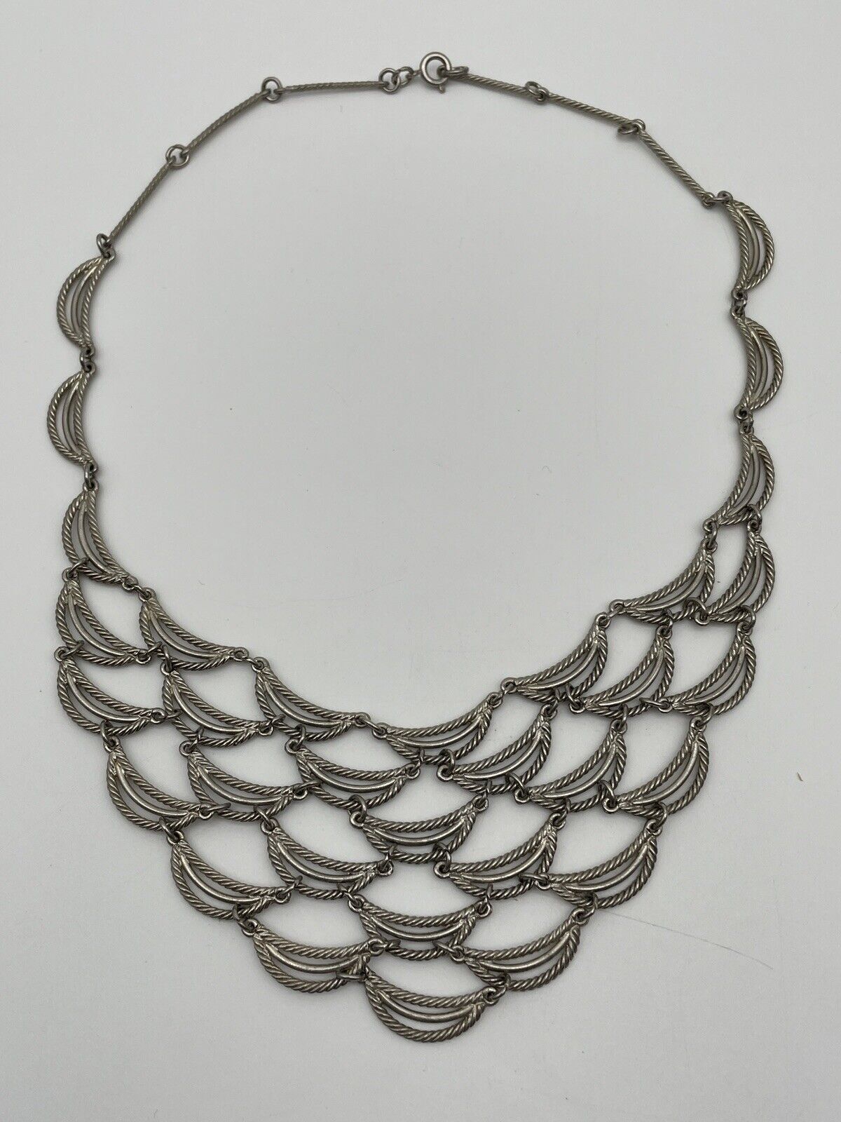Vintage Silver Tone Ripple Cascade Necklace 16” 70s Style