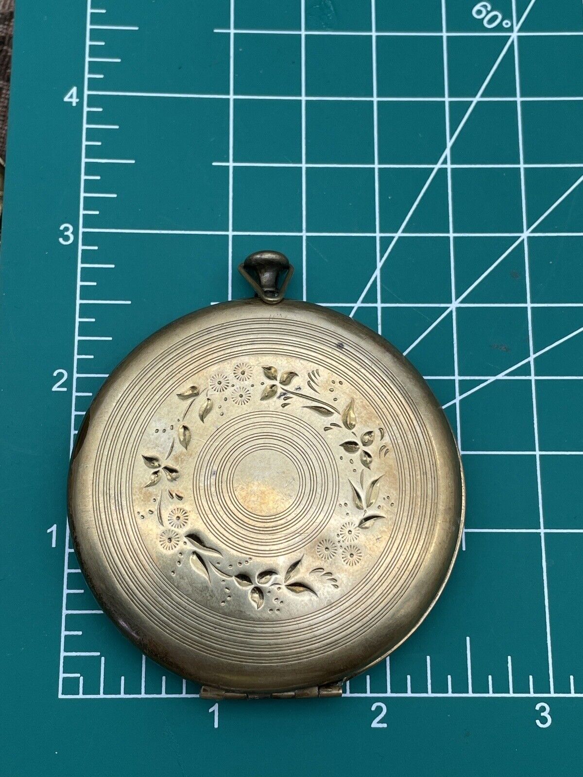 Vintage Gold Tone Watch Style Compact Made In USA EMPTY