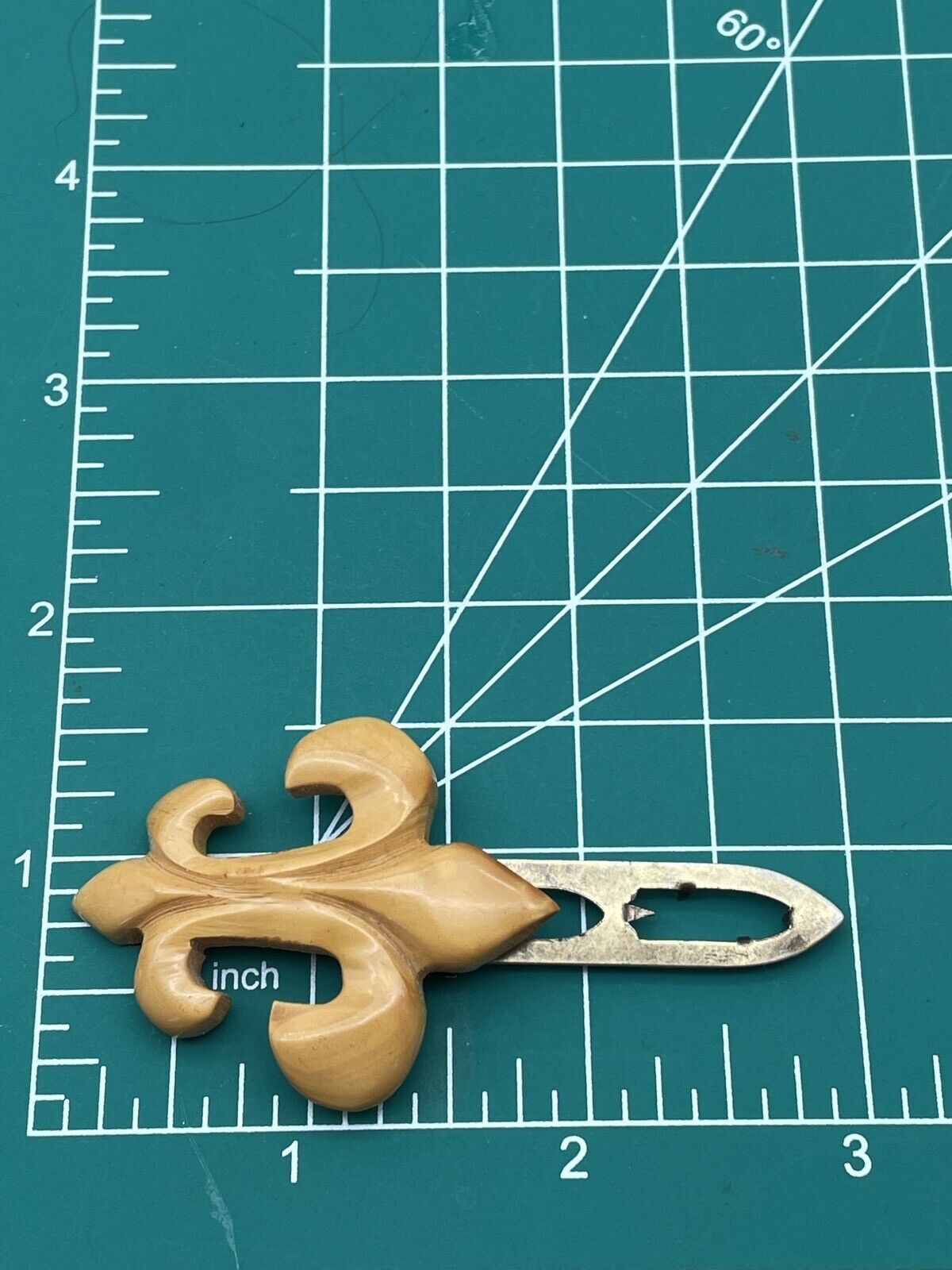 Vintage Cream Caramel Bakelite Fleur De Lys Dress Clip