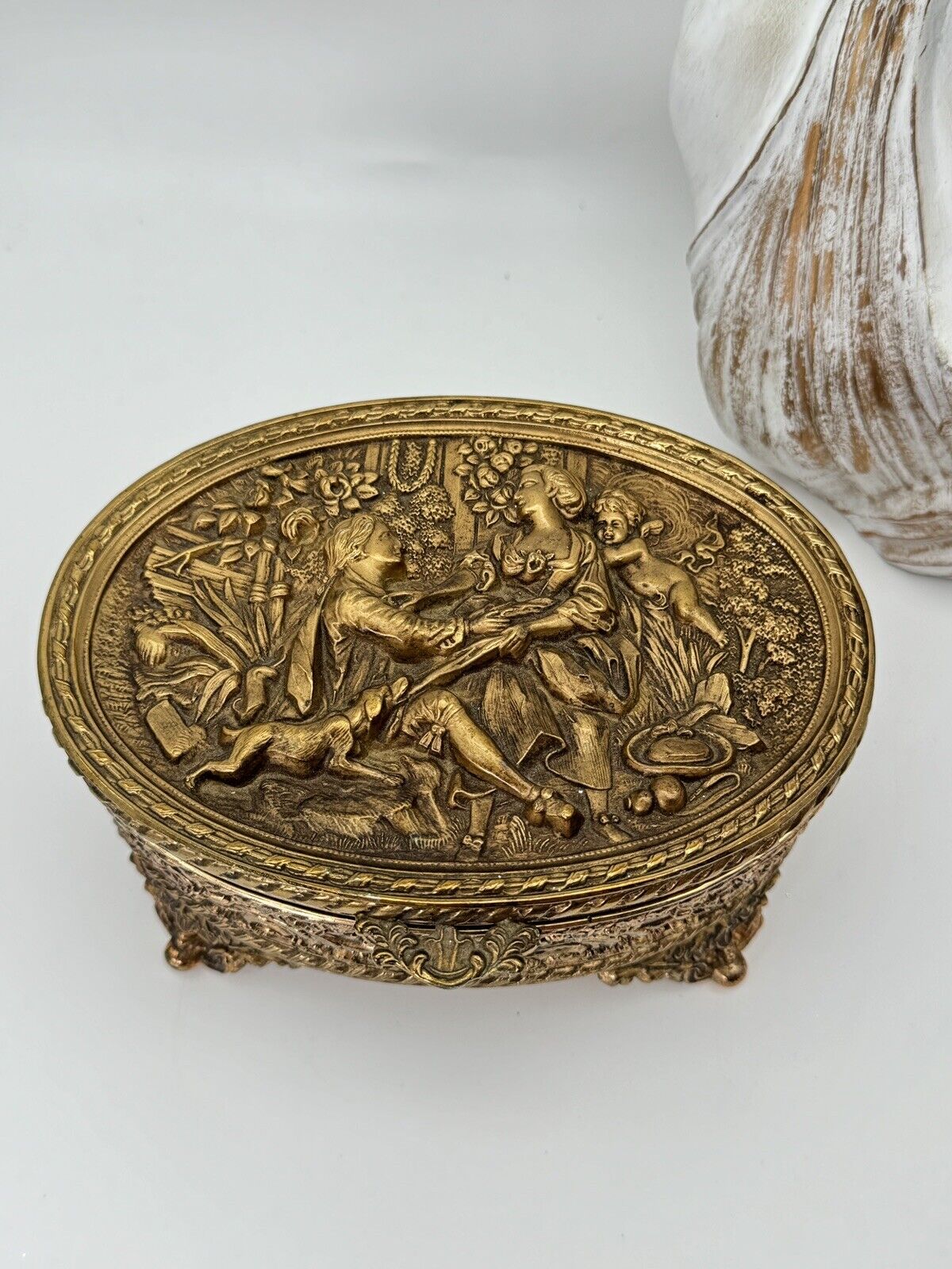 Vintage Jewelry Ormolu Casket Lovers Scene Substantial Piece Exquisite Design