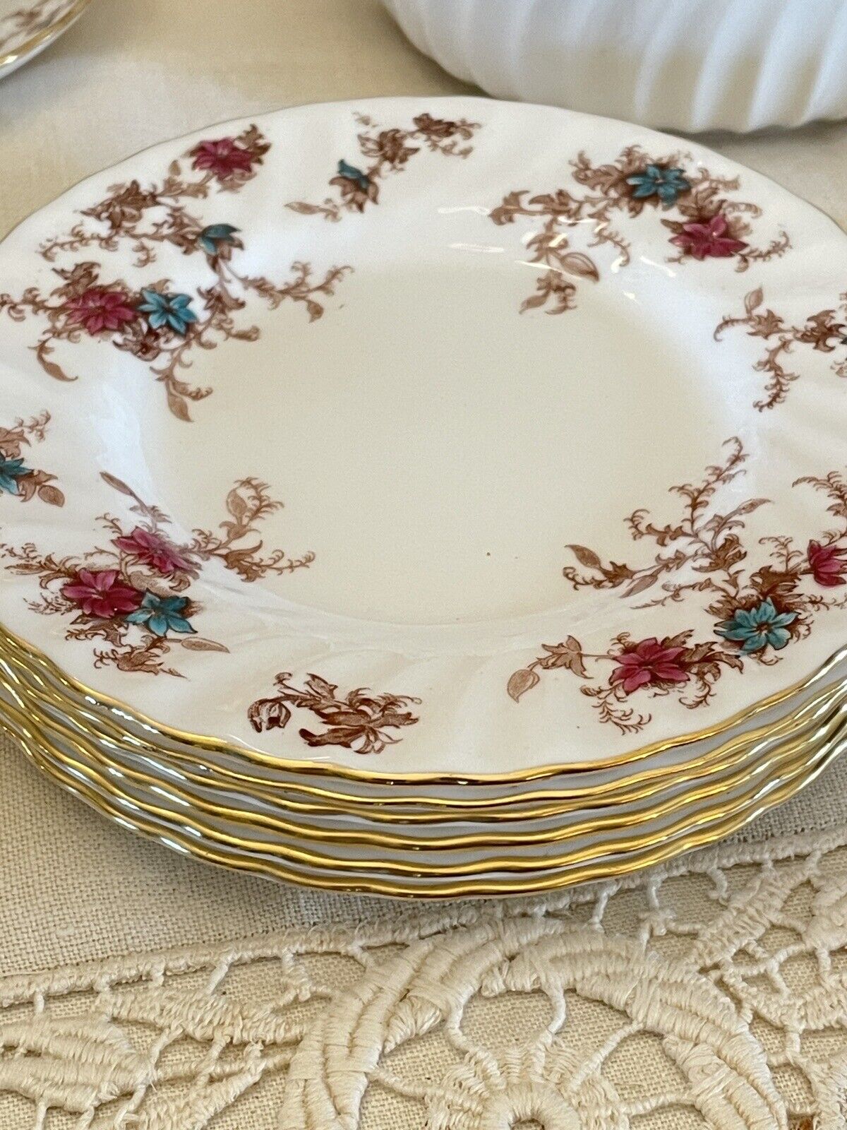 6 MINTON Ancestral Bread Plate 6.25” Wreath Backstamp VINTAGE