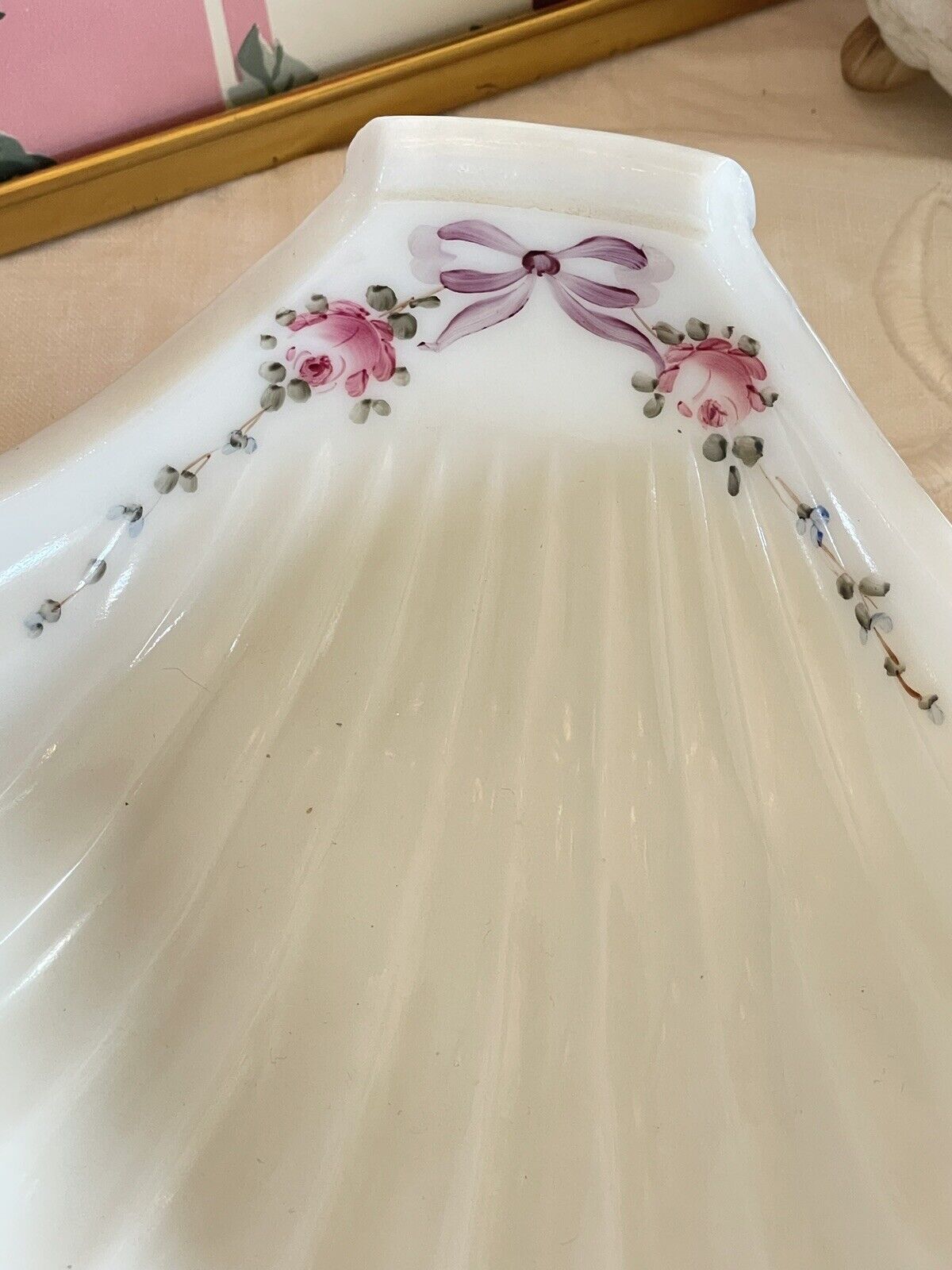 Vintage Milk Glass Shell Dish Bowl Hand Painted Roses & Bow