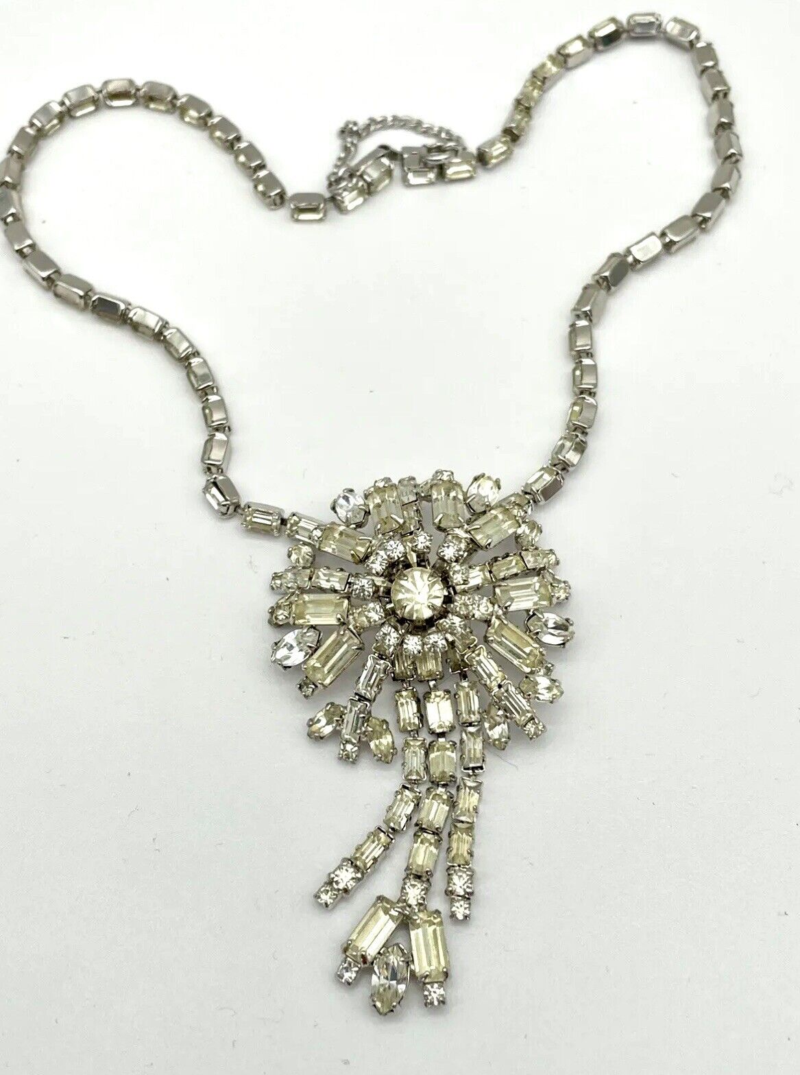 Art Deco Style Clear Rhinestone Necklace Ca. 15” L
