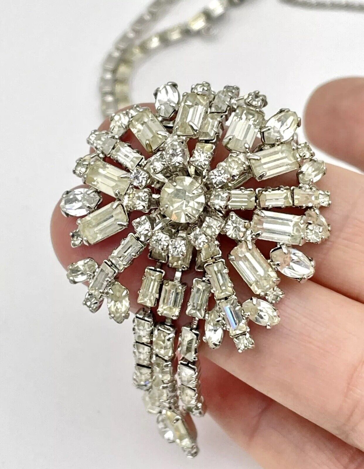 Art Deco Style Clear Rhinestone Necklace Ca. 15” L