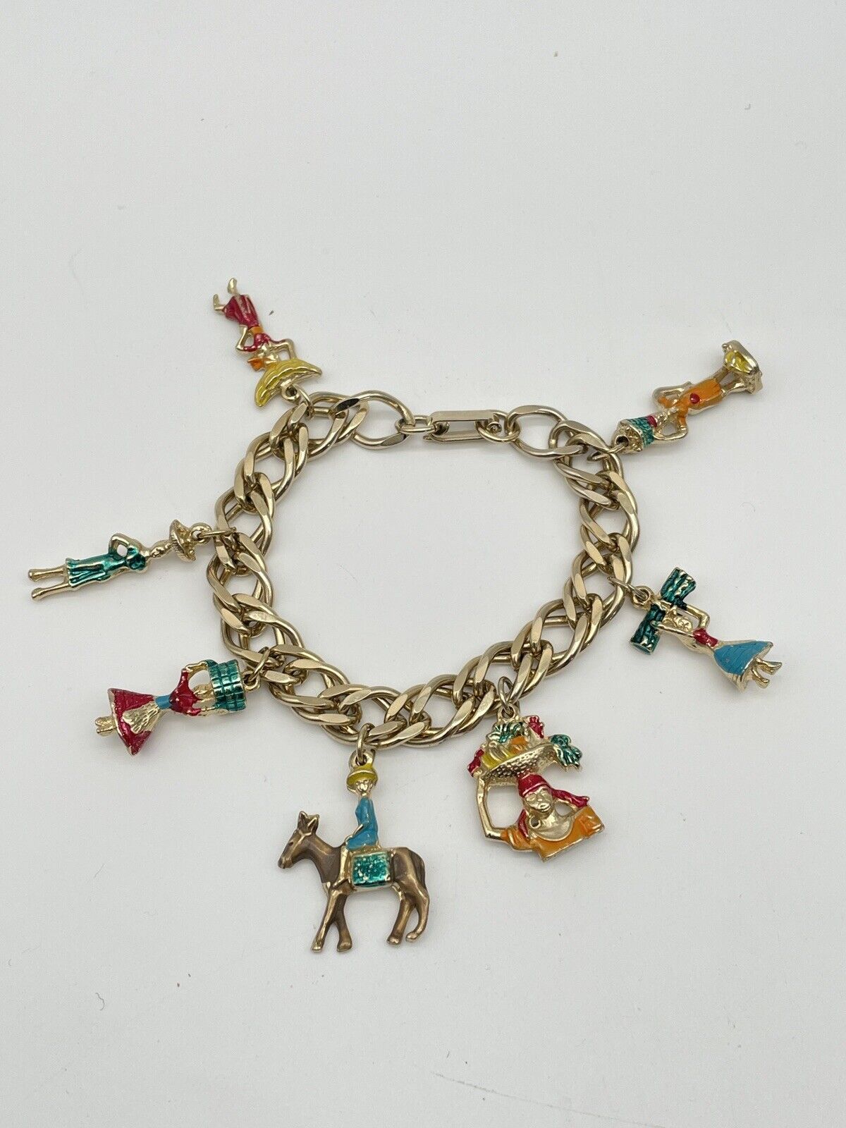Rare Vintage Enamel South America Vacation Charm Bracelet Gold Tone 7.25”