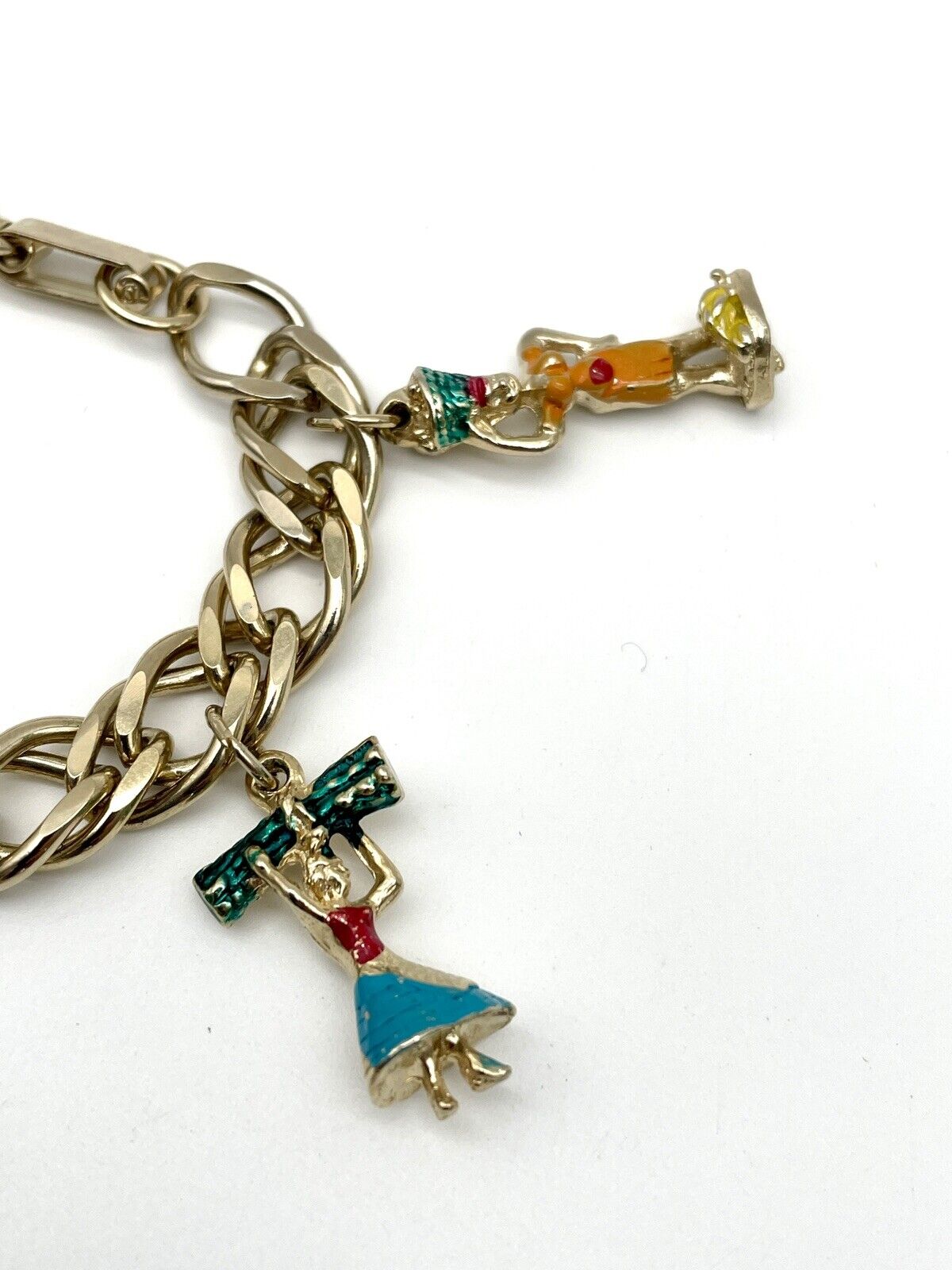 Rare Vintage Enamel South America Vacation Charm Bracelet Gold Tone 7.25”