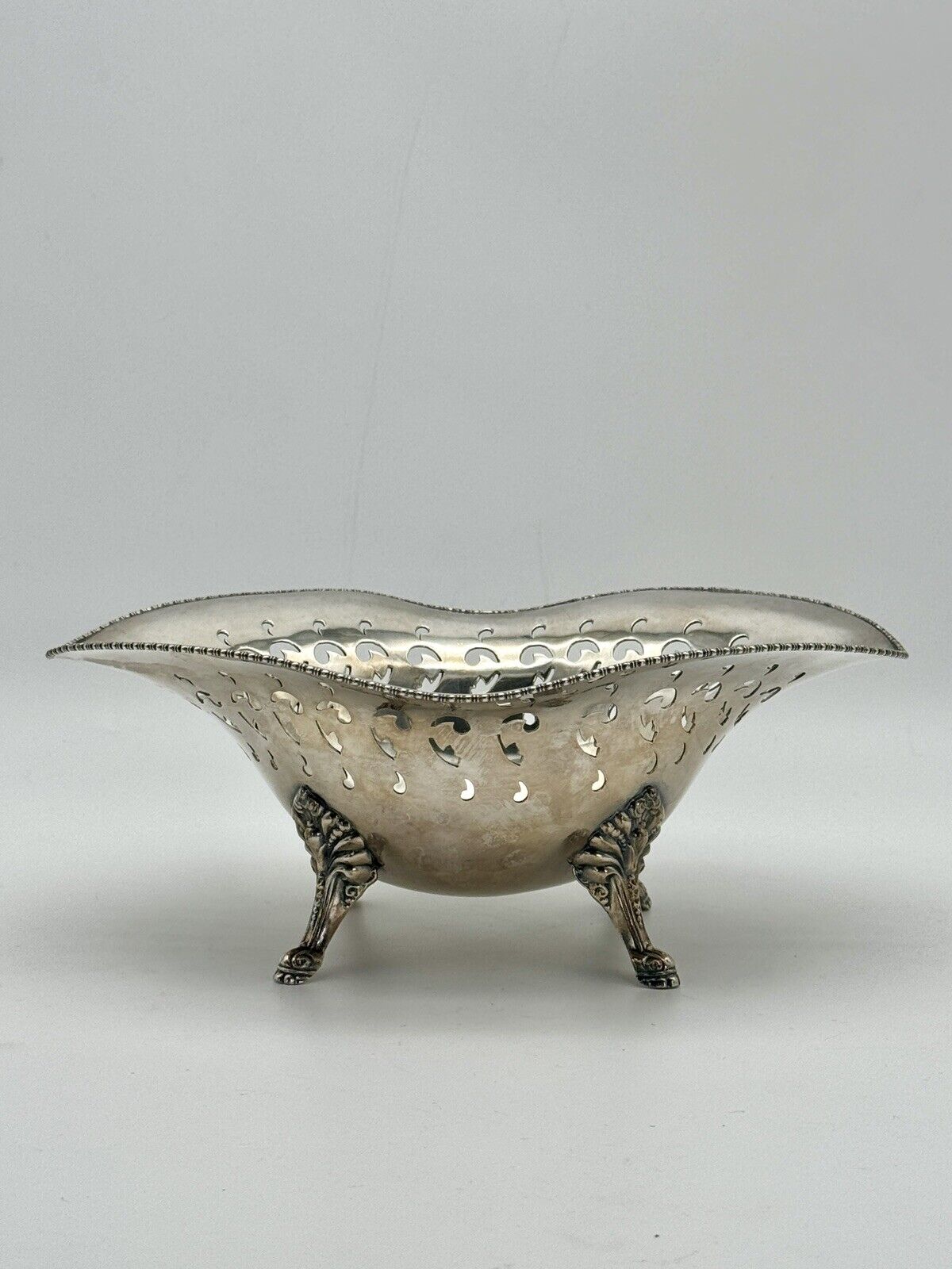 Antique Footed Bowl Serpentine Reticulated F Roger’s Quadruple Silver Plate