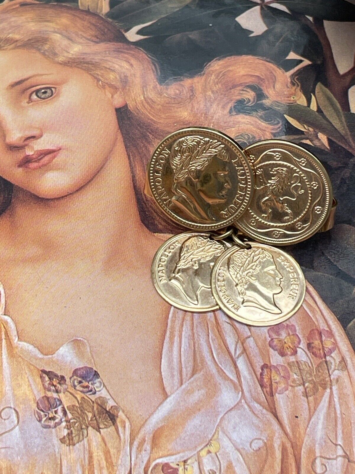 Vintage Sarah Coventry French Coin Scarf Clip Gold Tone SIGNED