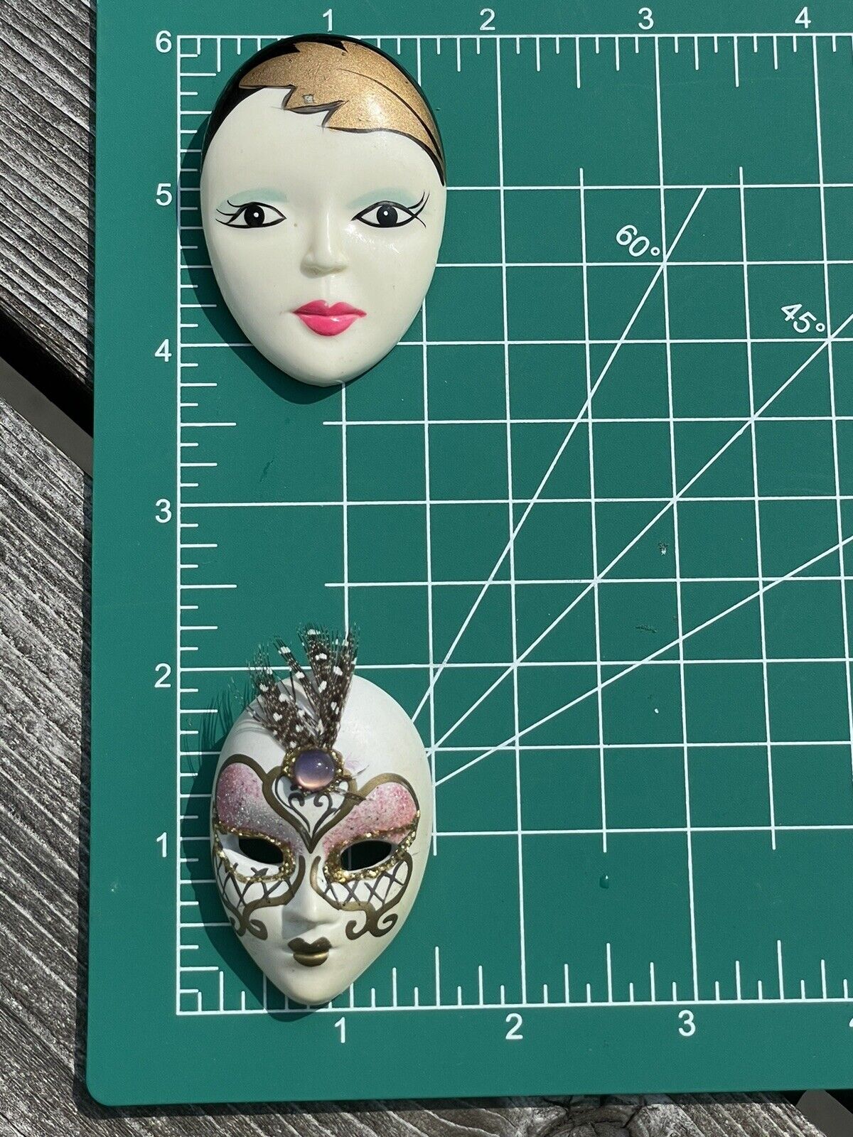 Brooch Set Masquerade Mask Design Oval Pin Vintage 80s ERA Estate Jewelry