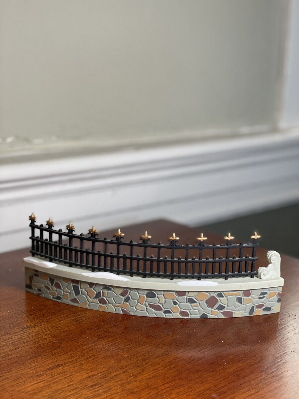 Dept 56 All Around the Park Village Replacement Fence With Wall