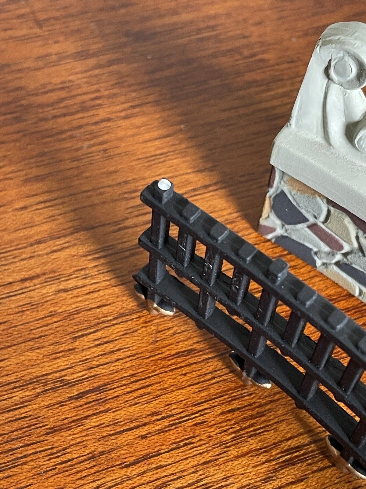 Dept 56 All Around the Park Village Replacement Fence With Wall