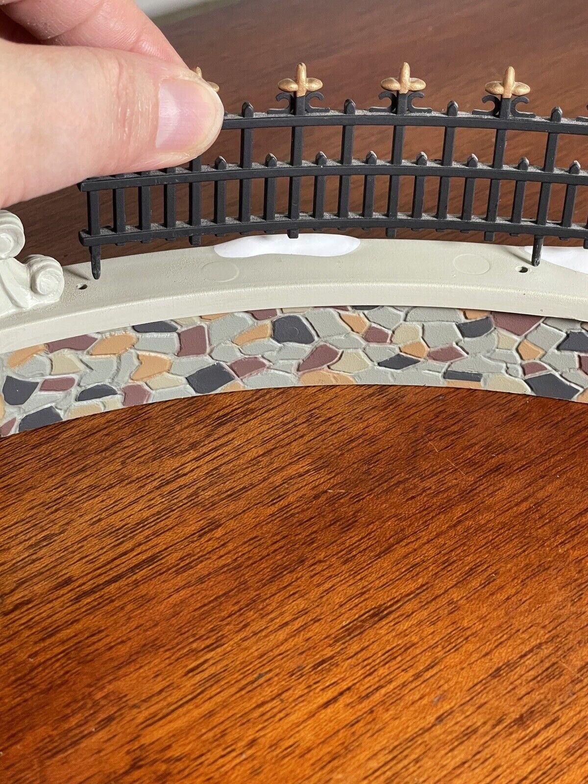 Dept 56 All Around the Park Village Replacement Fence With Wall