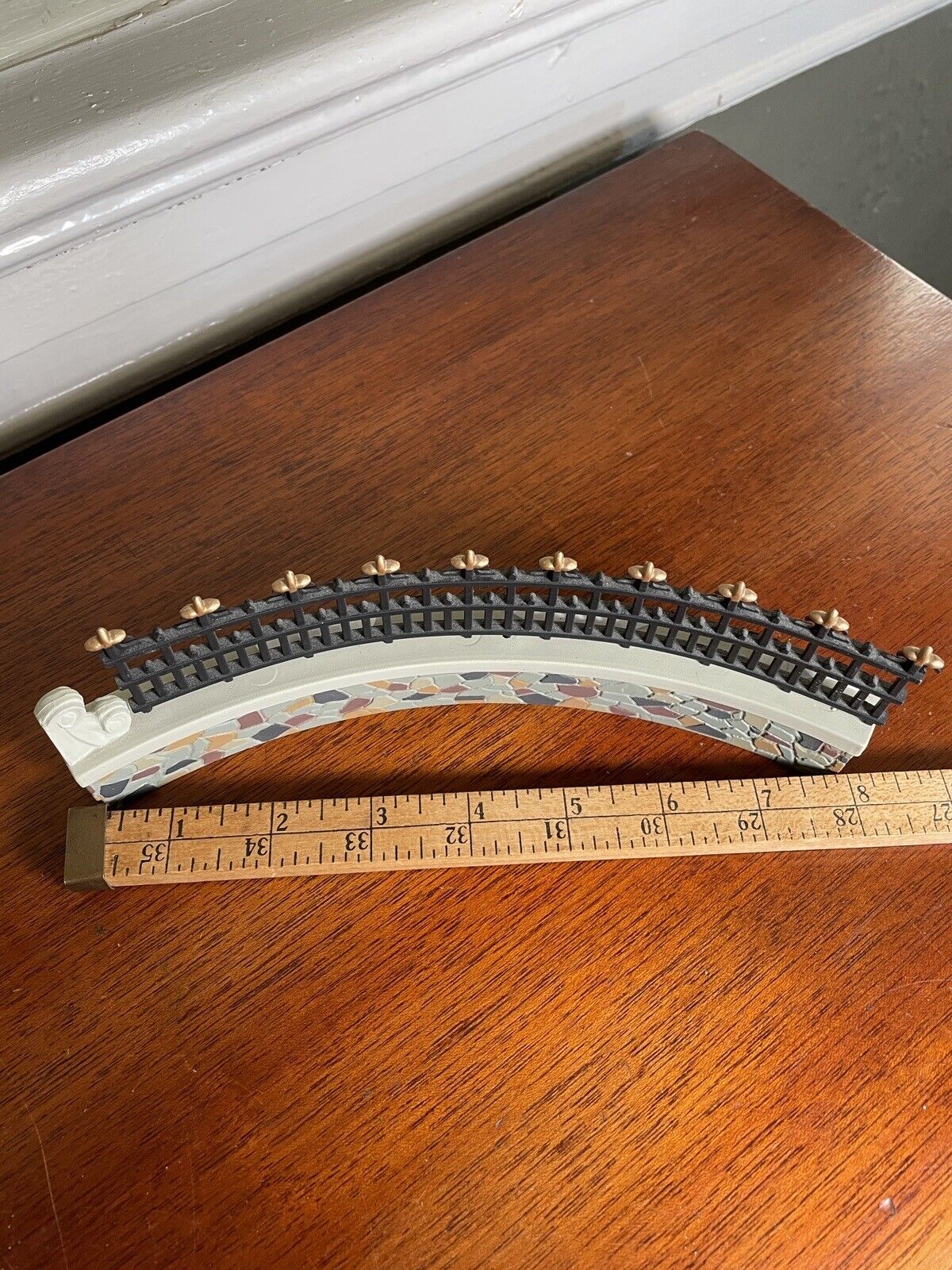 Dept 56 All Around the Park Village Replacement Fence With Wall