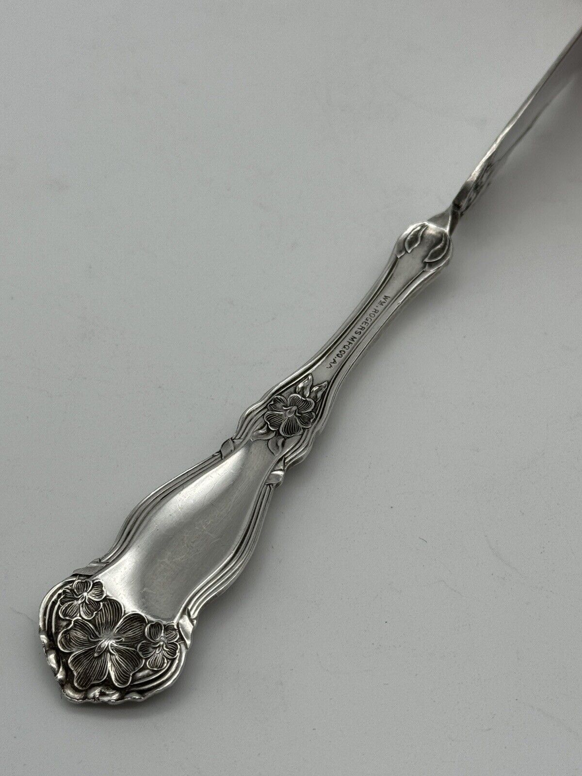 Antique Arbutus 1908 Butter Knife Twisted Handle Wm Rogers MFG & Co AA
