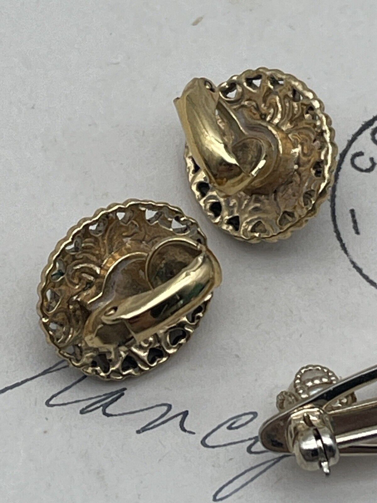 Gold Tone Filigree Pin With Faux Pearls & Clip-on Earrings