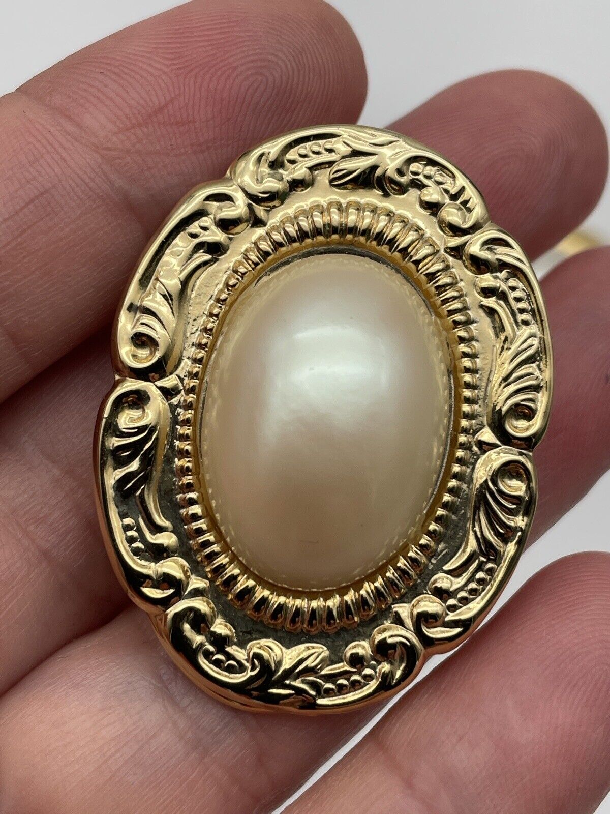 Vintage Scarf Clip Lot Gold Tone With Faux Pearls Set Of Three