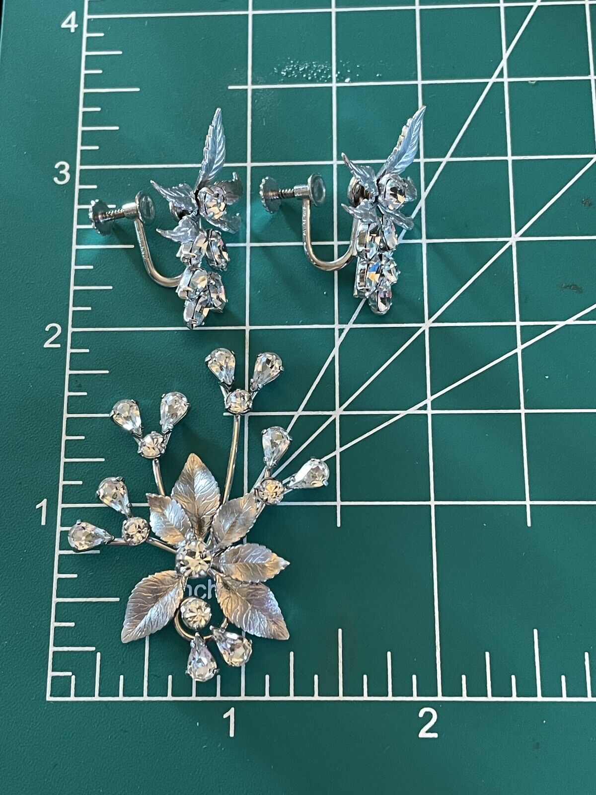 Vintage Krementz Clear Rhinestone Earrings & Pendant ORIGINAL CASE SIGNED