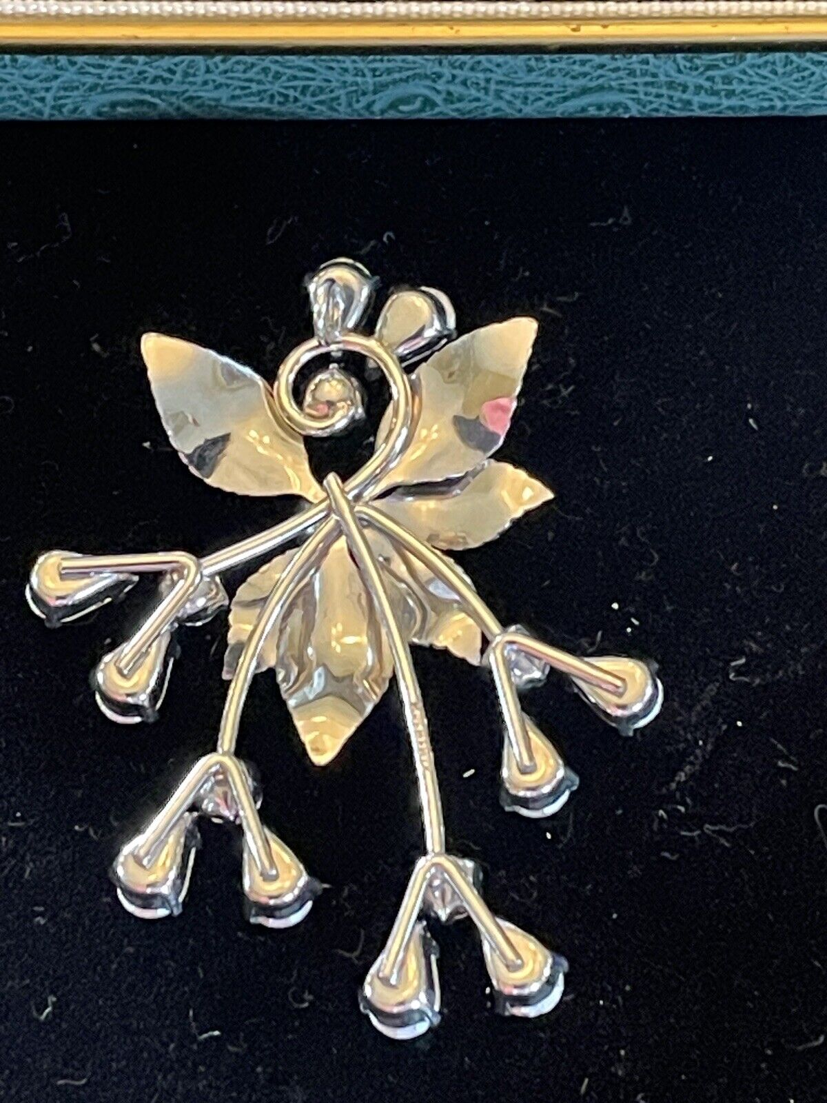 Vintage Krementz Clear Rhinestone Earrings & Pendant ORIGINAL CASE SIGNED