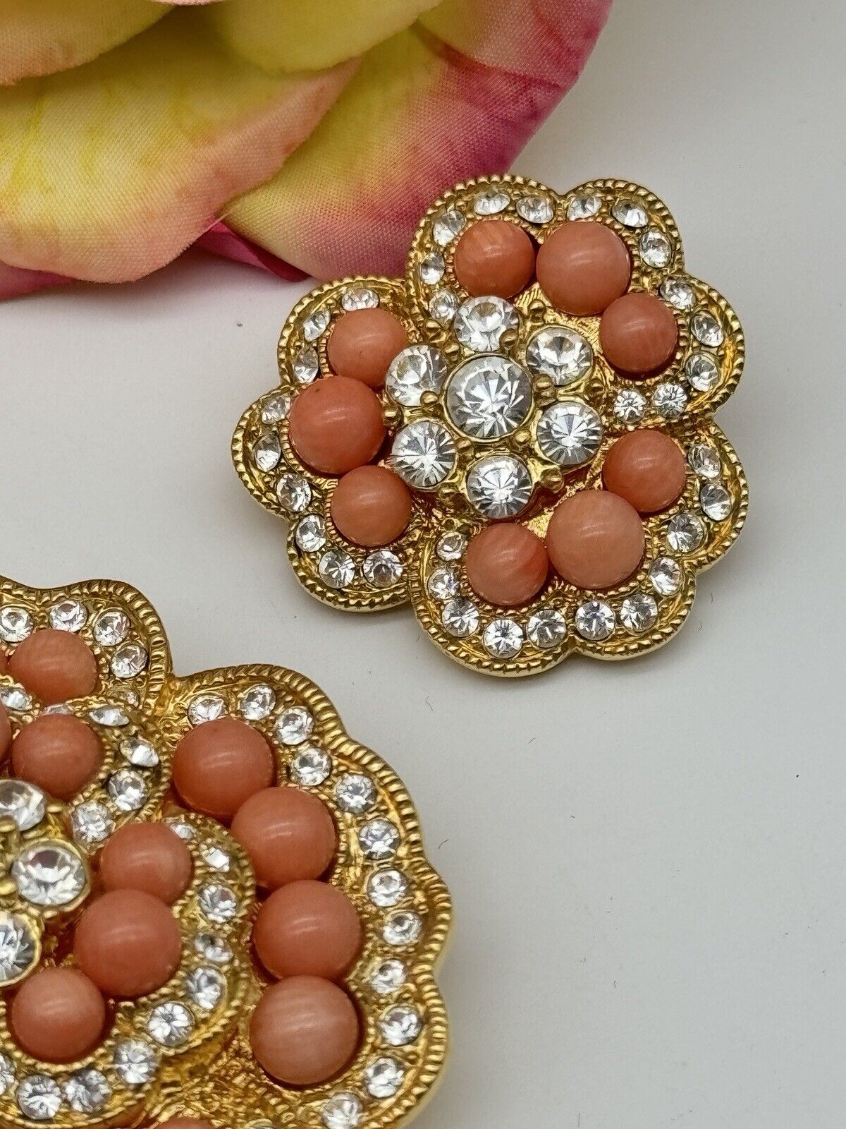 CAMROSE & KROSS Jackie Kennedy Jewelry Set Faux Coral Brooch Earrings JBK Estate Find