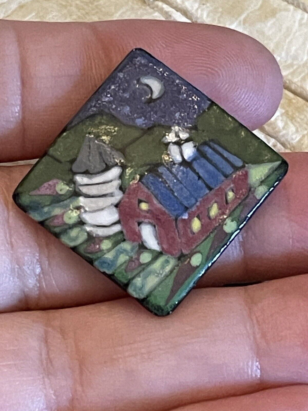 Farmhouse Brooch Artisan Mary Vaughn Ceramic Hand Made VINTAGE