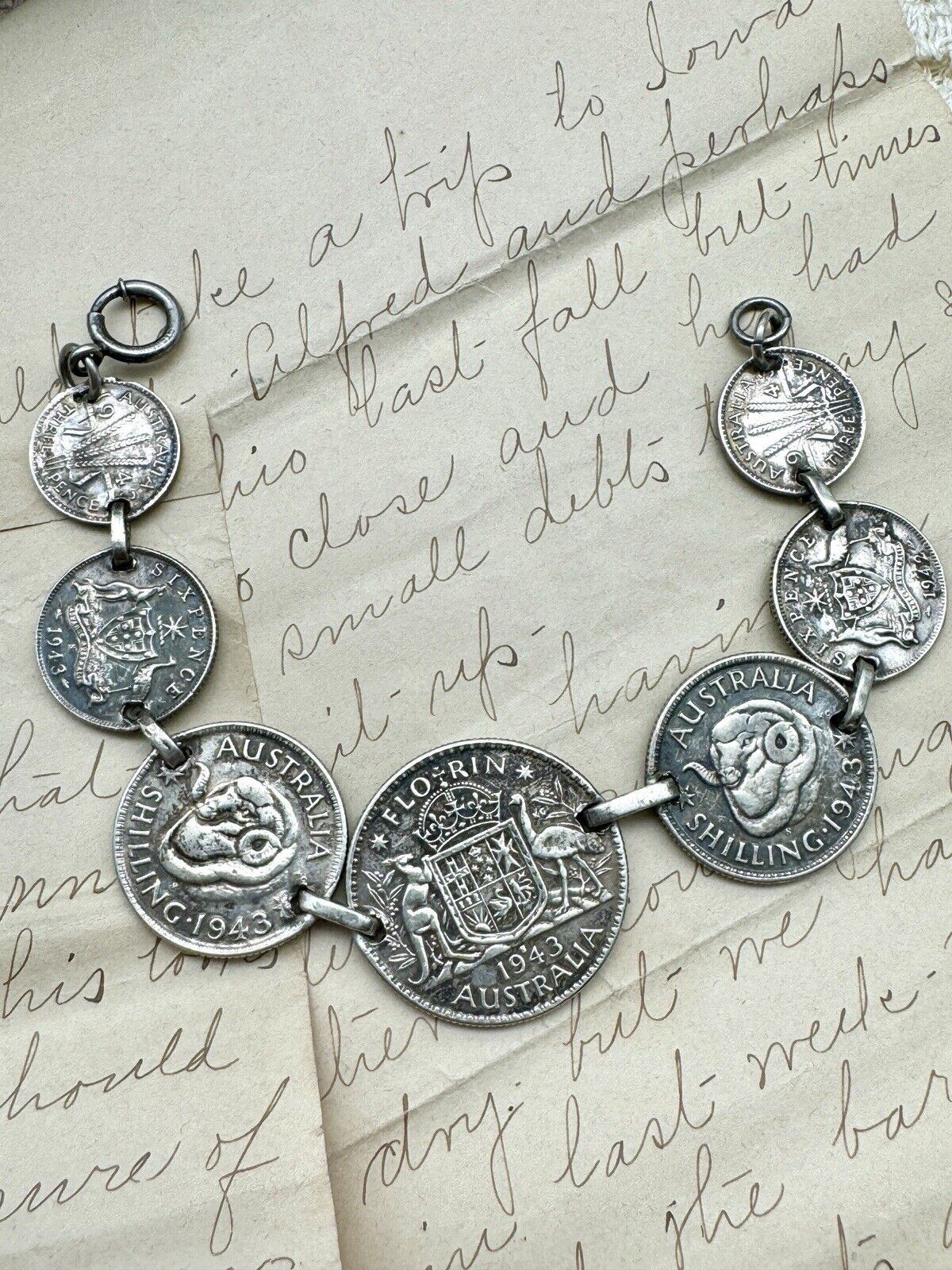 Vintage AUSTRALIA 1943 FLORIN Sterling Coin Bracelet Marked Sterling 7 Coins 7”