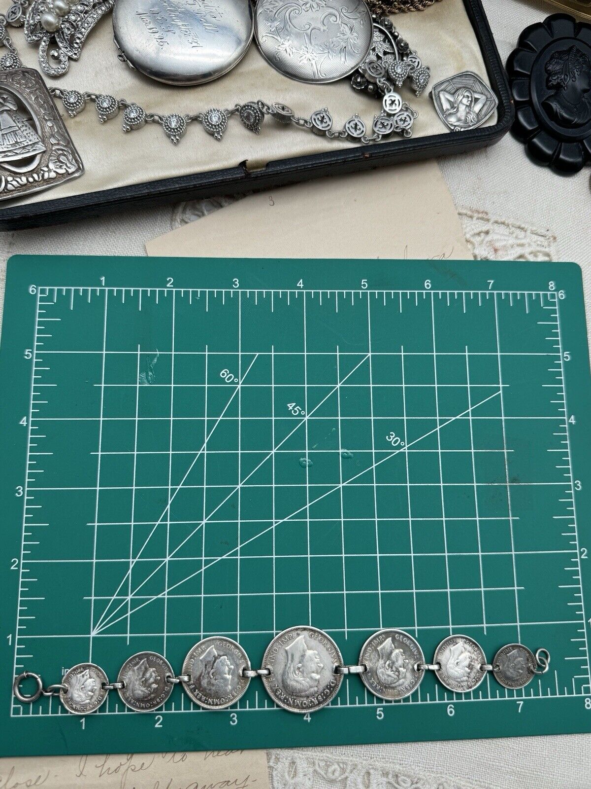 Vintage AUSTRALIA 1943 FLORIN Sterling Coin Bracelet Marked Sterling 7 Coins 7”