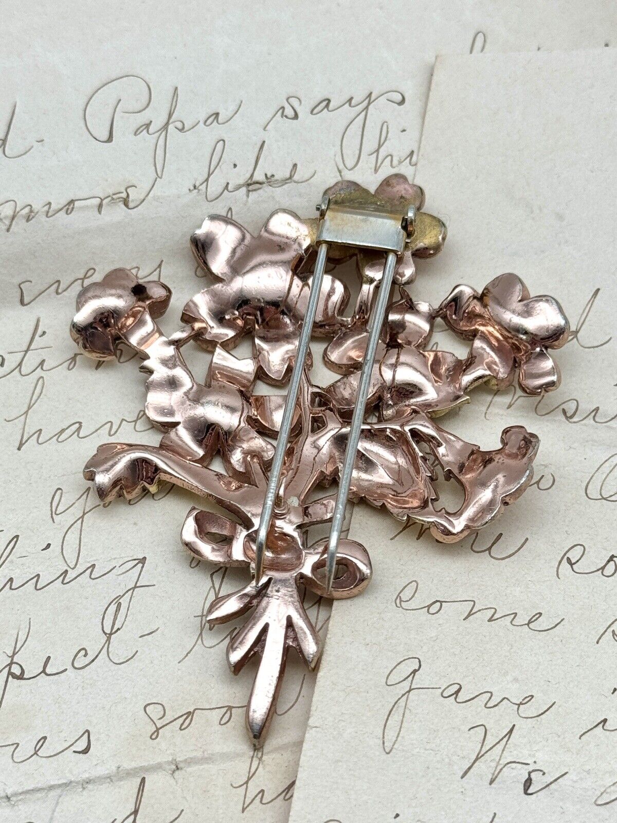 Unsigned TRIFARI Fur Clip 3” Floral Bouquet With Tied Pave Bow Two Tone