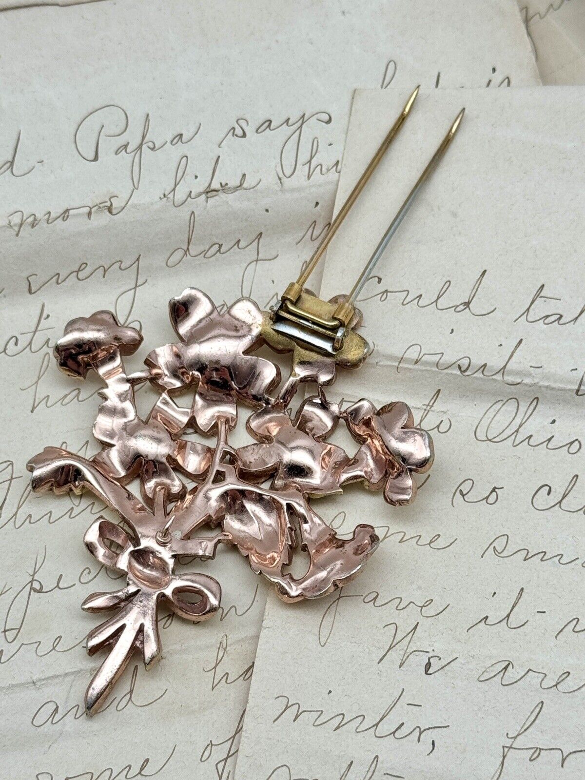 Unsigned TRIFARI Fur Clip 3” Floral Bouquet With Tied Pave Bow Two Tone