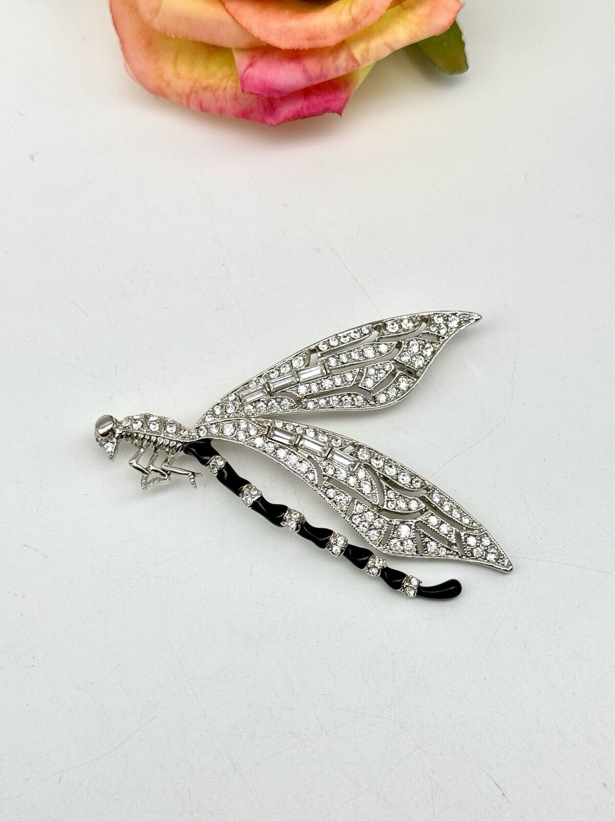 KENNETH J LANE KJL BRILLIANT CRYSTAL ENAMEL DRAGONFLY BROOCH PIN Original Case