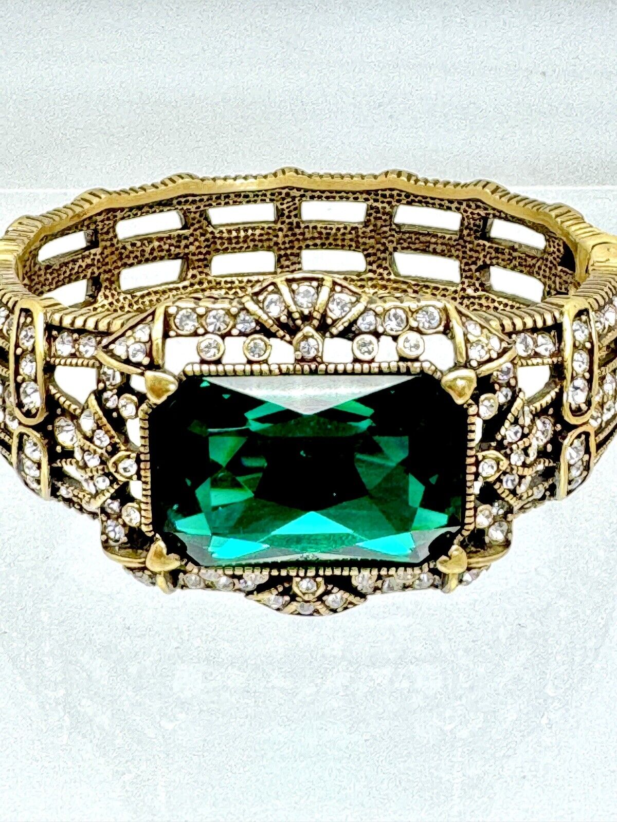 HEIDI DAUS Green With Envy Octagonal Crystal Hinged Bracelet Bangle