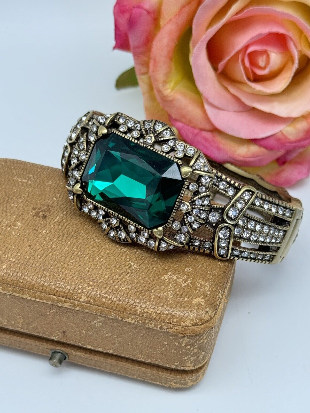 HEIDI DAUS Green With Envy Octagonal Crystal Hinged Bracelet Bangle