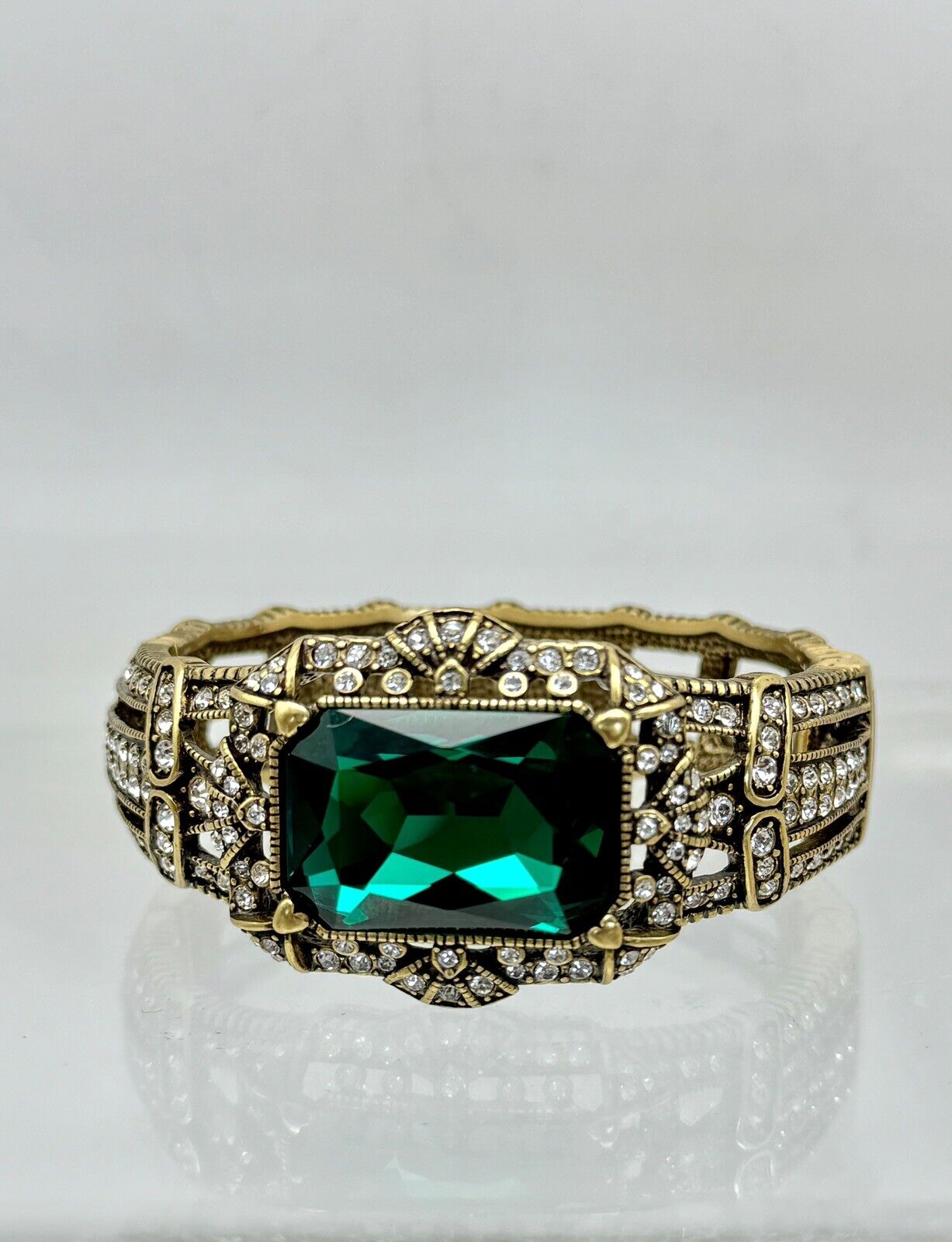 HEIDI DAUS Green With Envy Octagonal Crystal Hinged Bracelet Bangle