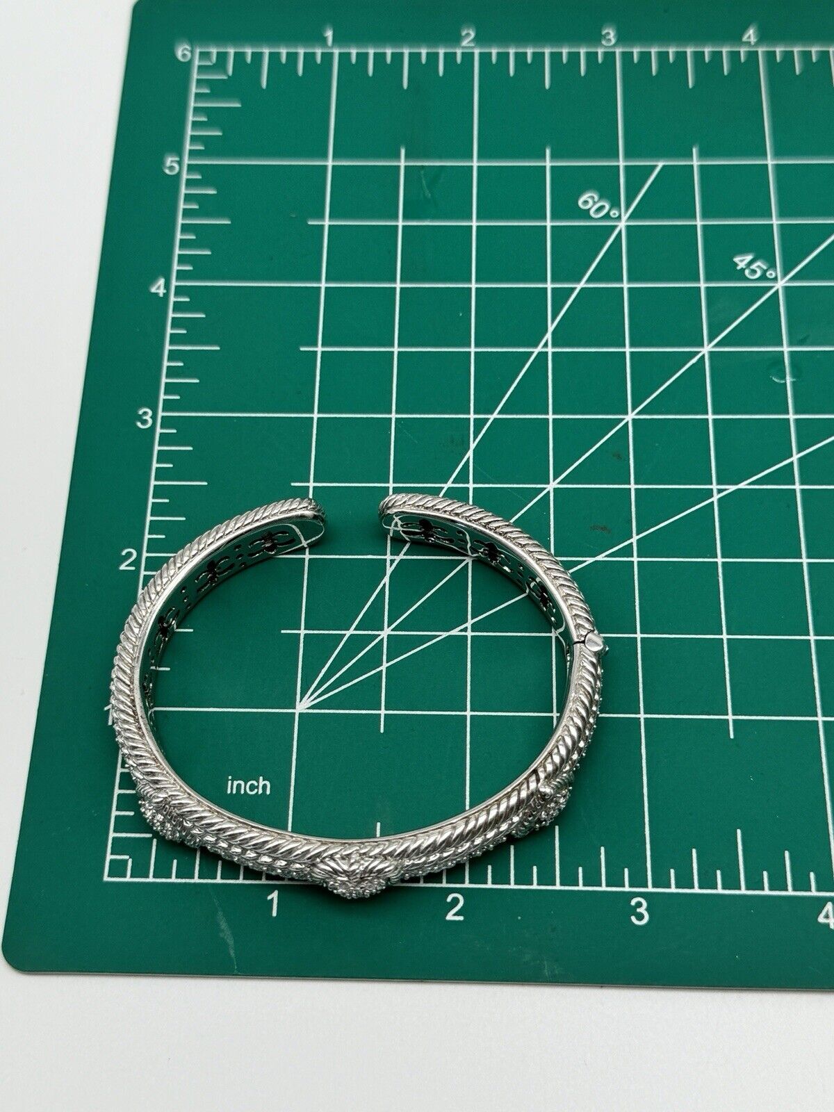 Judith Ripka Sterling Silver CZ Diamonique 3 Heart Hinged Cuff Bracelet 6 3/4”