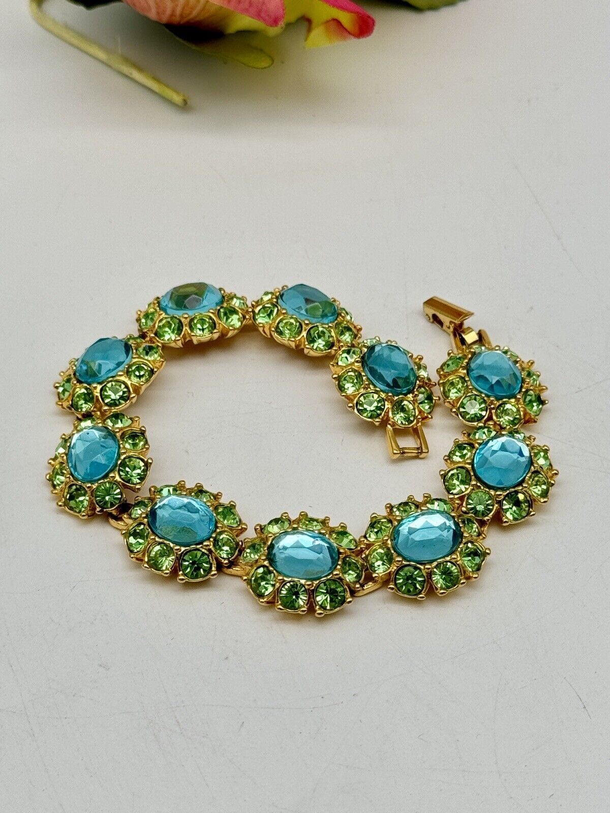 Vintage JOAN RIVERS Green Aqua Rhinestone Bracelet 7.5” ESTATE FIND