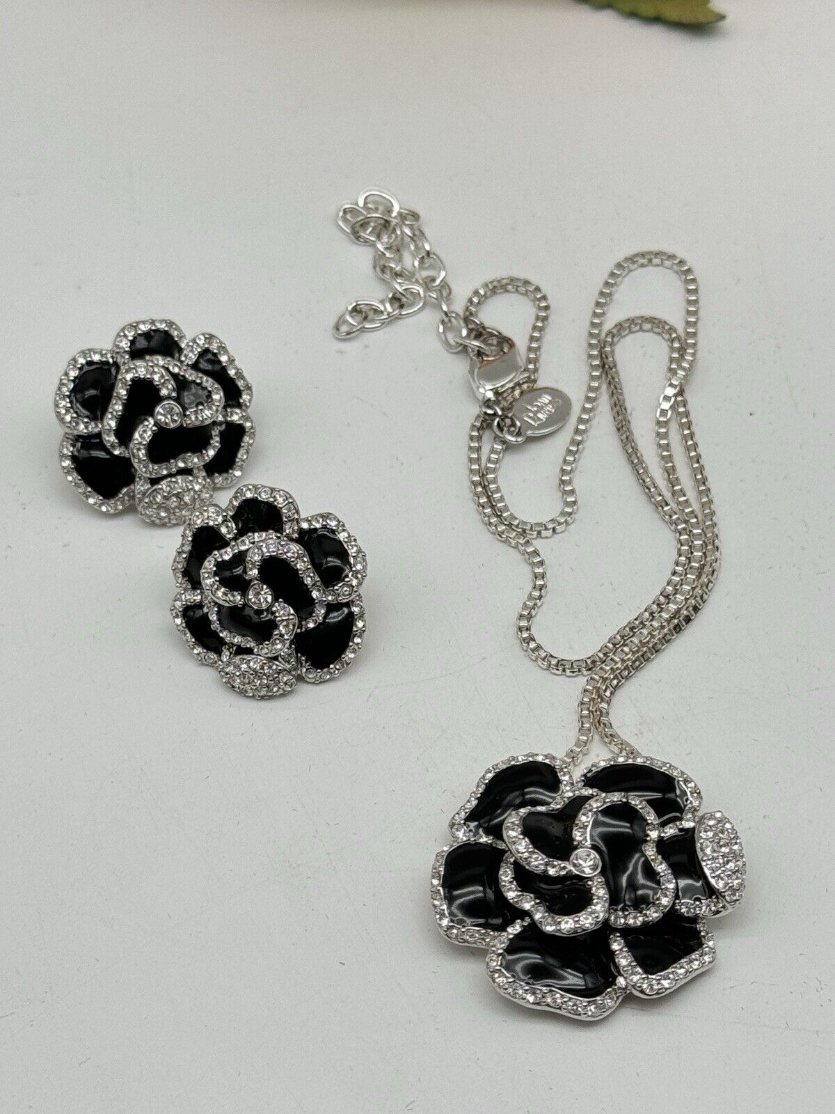 Joan Rivers Classic Collection Black Rose Earrings & Pendant Necklace 18.5”